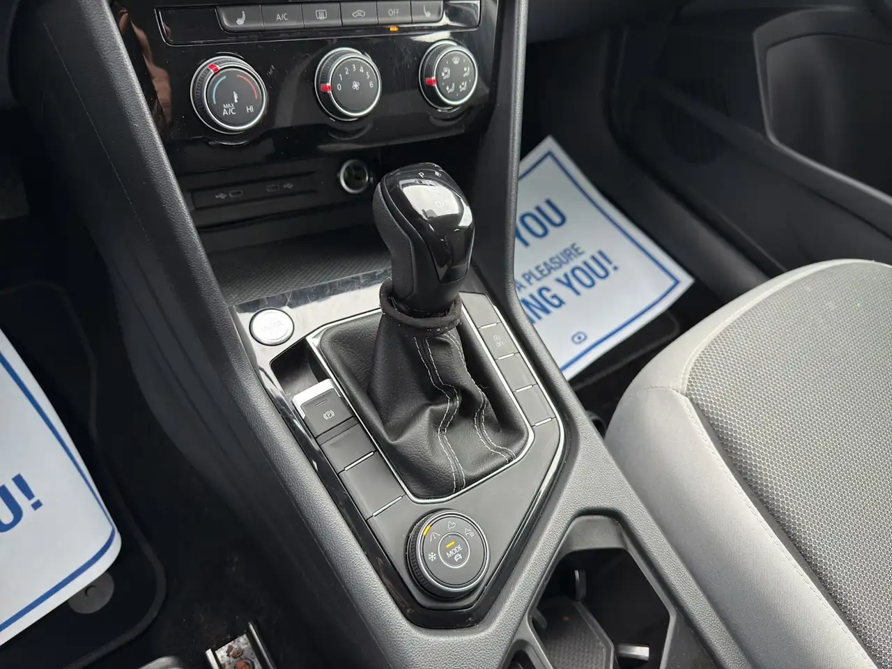 Volkswagen Taos снимка Volkswagen Taos