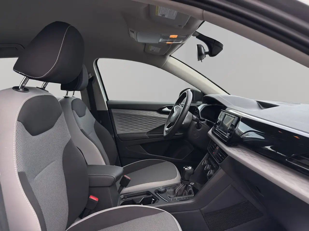 Volkswagen Taos снимка Volkswagen Taos