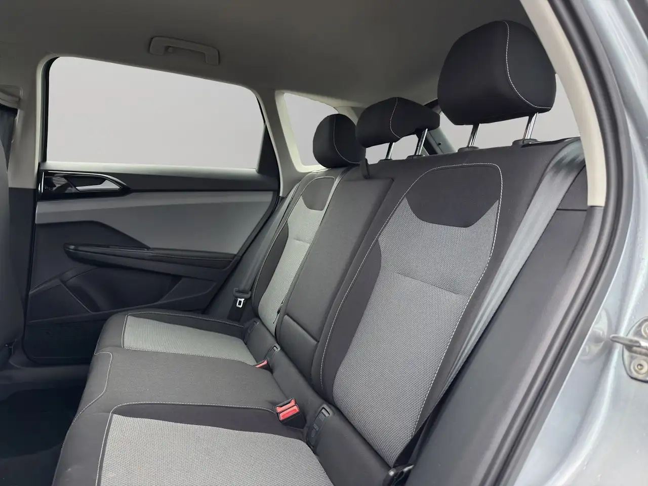 Volkswagen Taos снимка Volkswagen Taos
