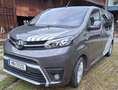 Toyota Proace Proace Verso 1,6 D-4D 115 Medium Family Family Grau - thumbnail 1
