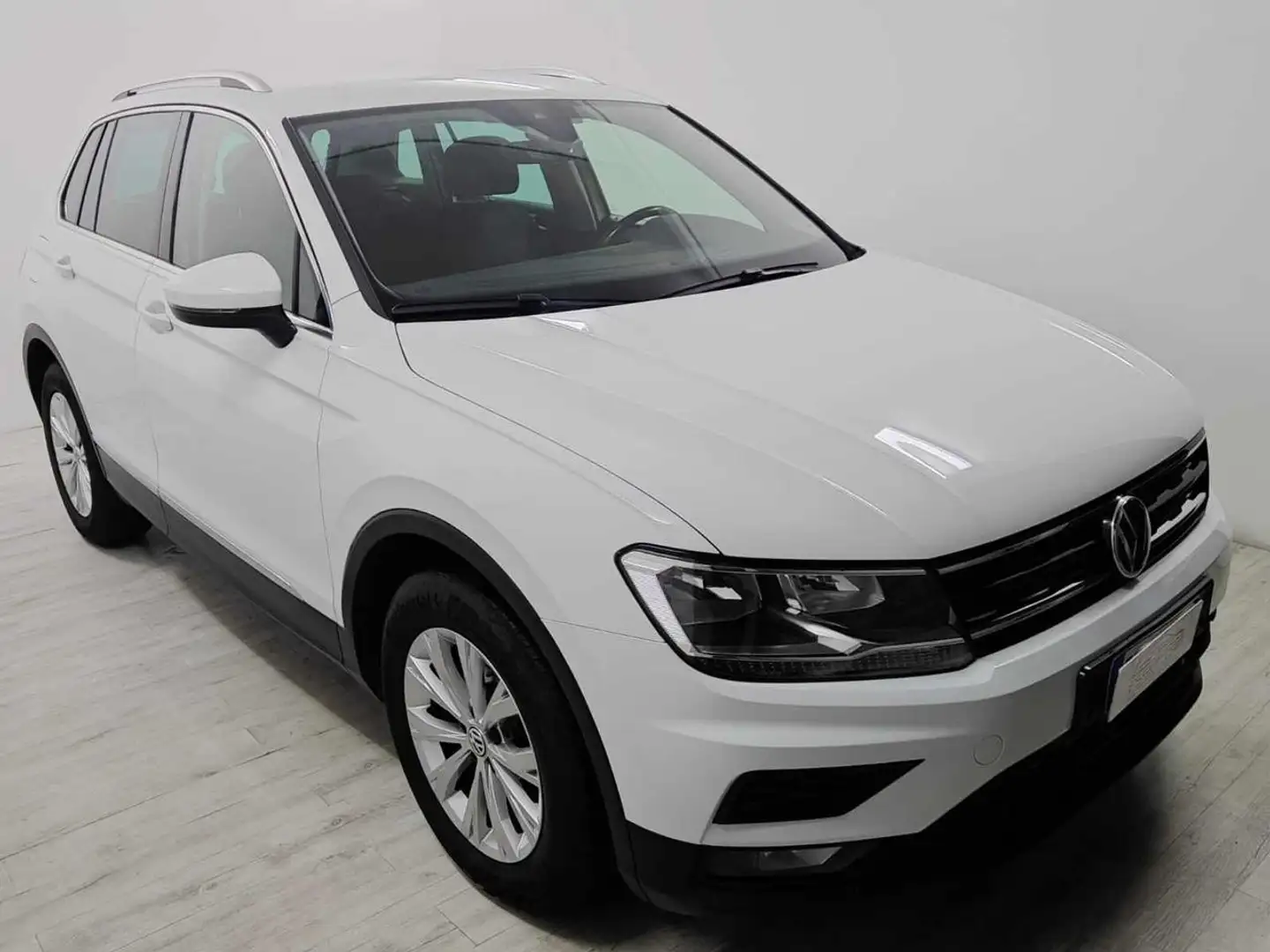 Volkswagen Tiguan 2.0 TDI SCR Style BlueMotion Technology Bianco - 2