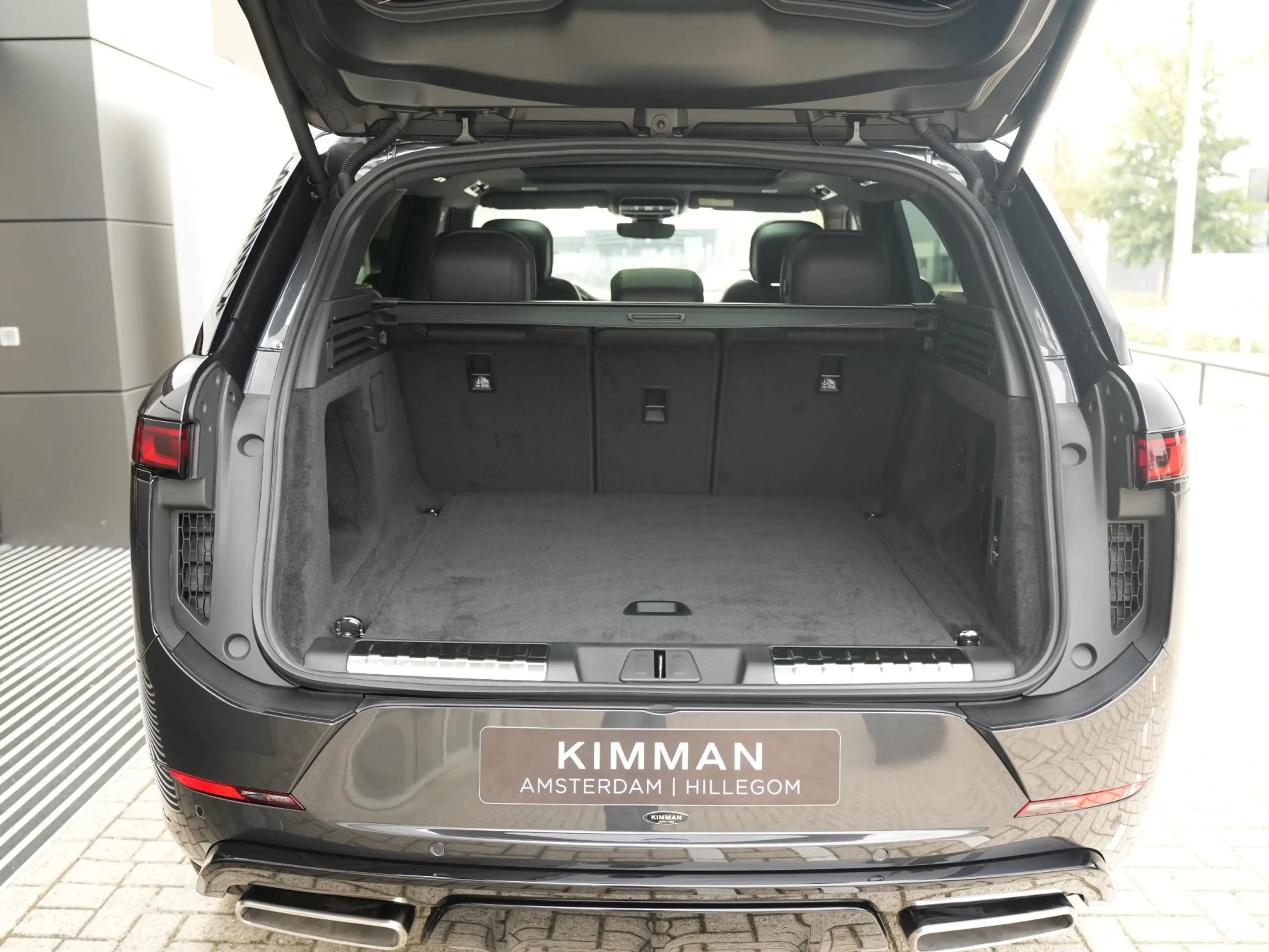 Land Rover Range Rover Sport P460e Dynamic HSE PHEV | Black Pack | Cold Climate — photo 8