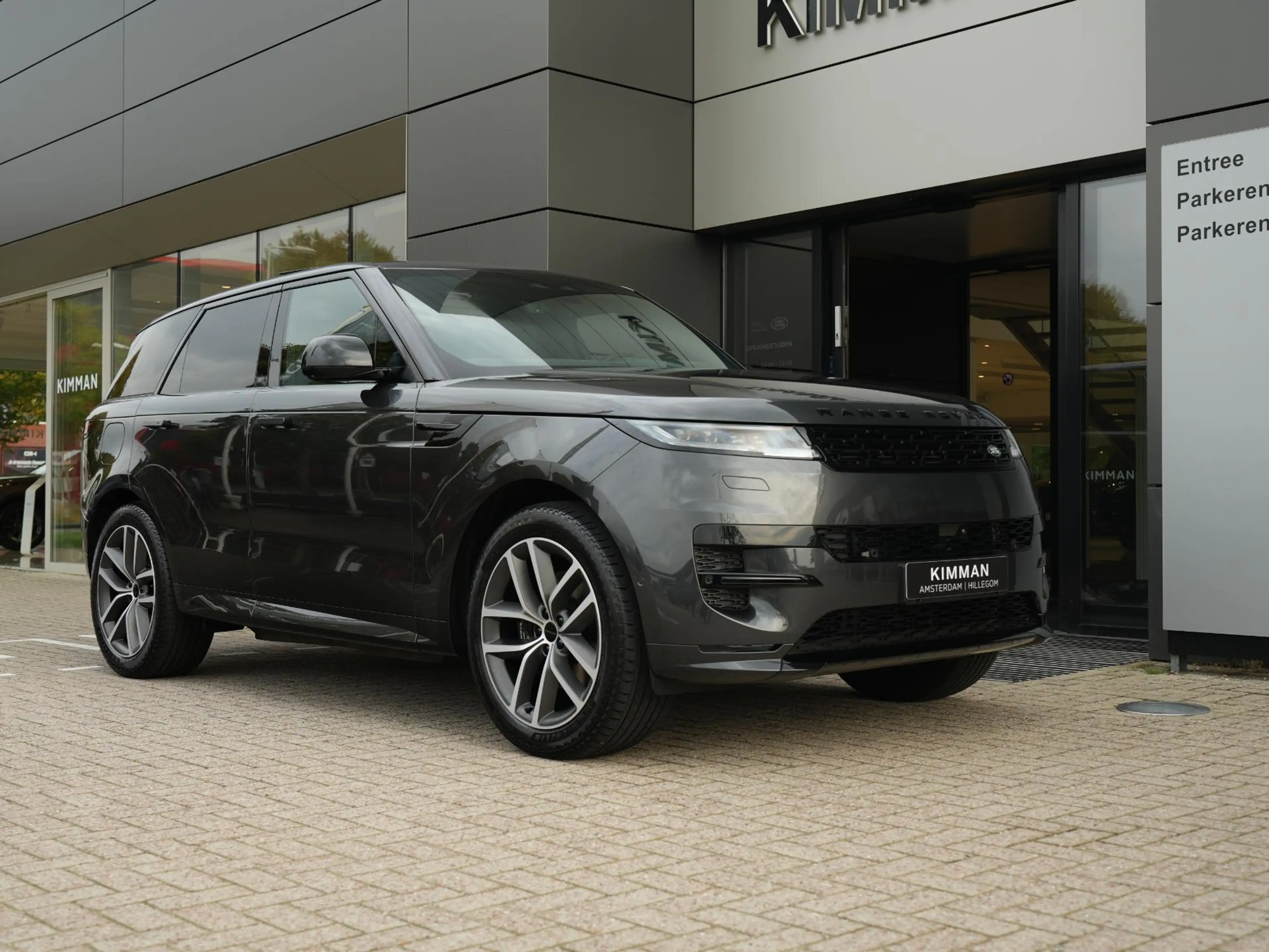 Land Rover Range Rover Sport P460e Dynamic HSE PHEV | Black Pack | Cold Climate — photo 2