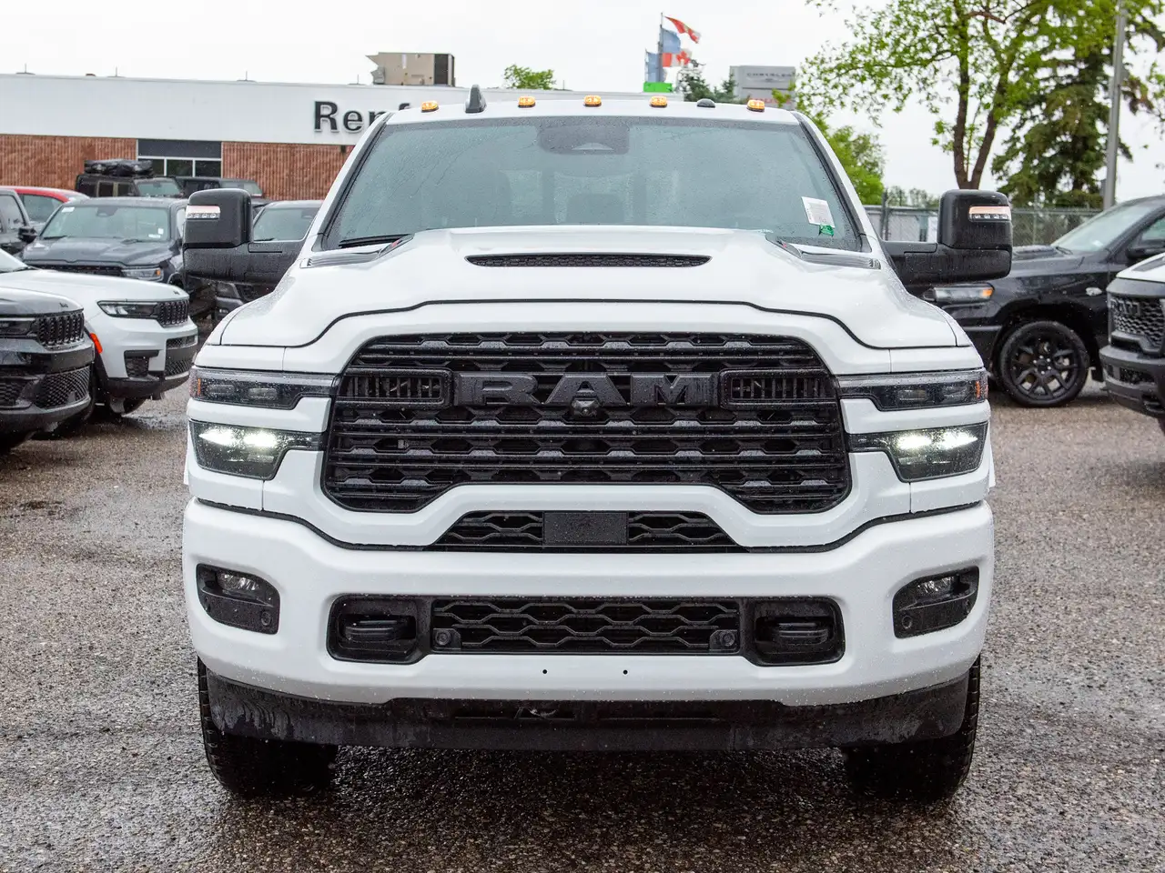 RAM 3500 снимка RAM 3500