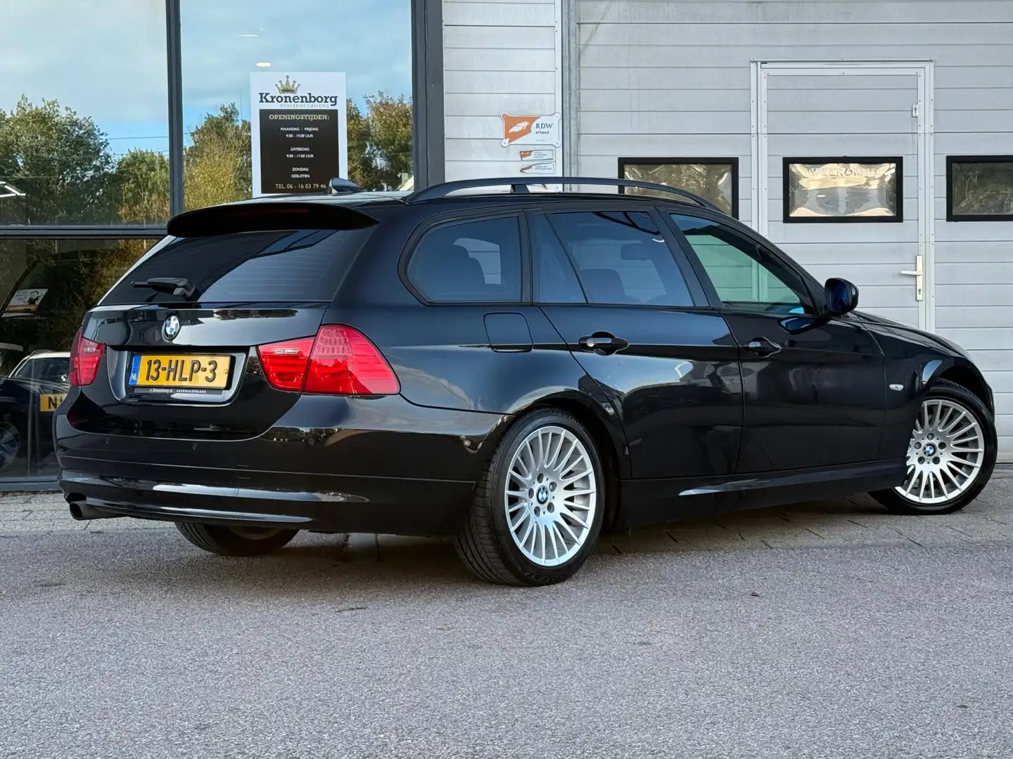 BMW 318 3-serie Touring 318i Business Line| PANO| NAP| Negro - 2
