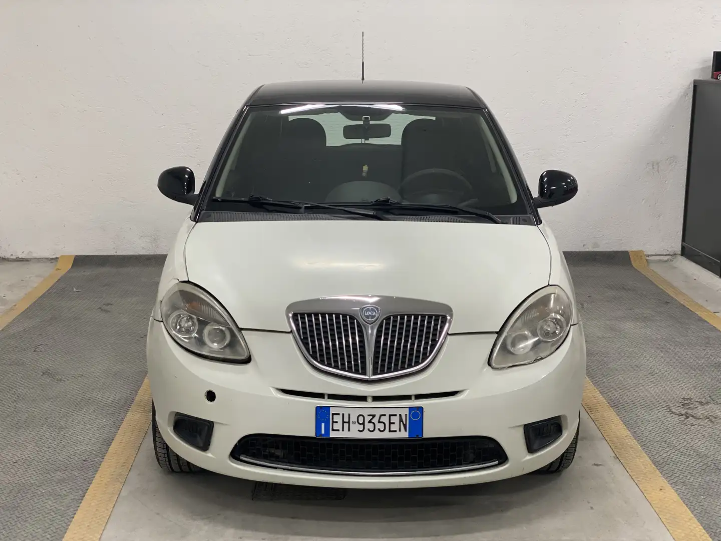 Lancia Ypsilon 1.2 8v Elle 69cv - 1