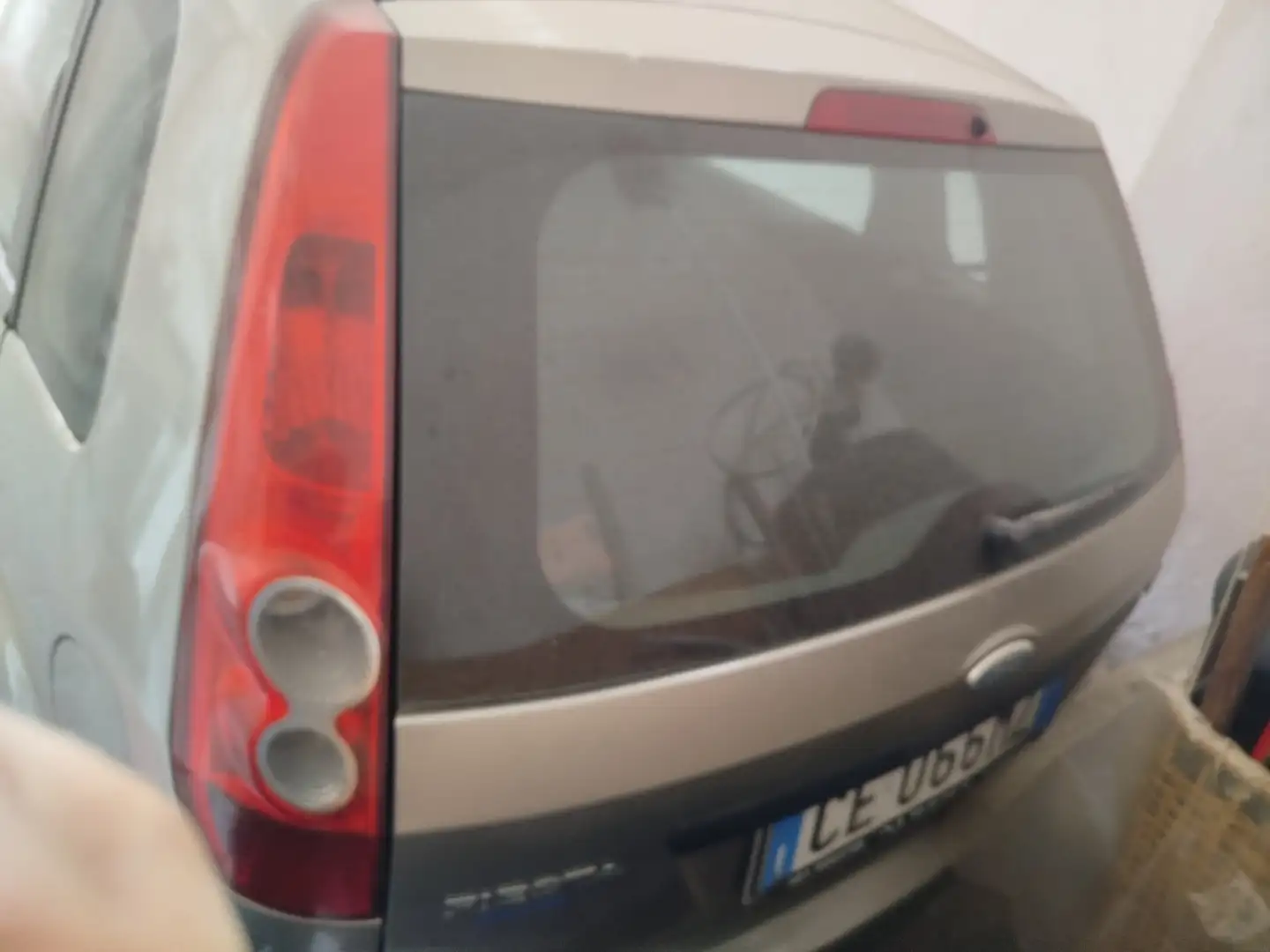 Ford Fiesta Fiesta V 2002 5p 1.4 tdci Ghia Grigio - 2