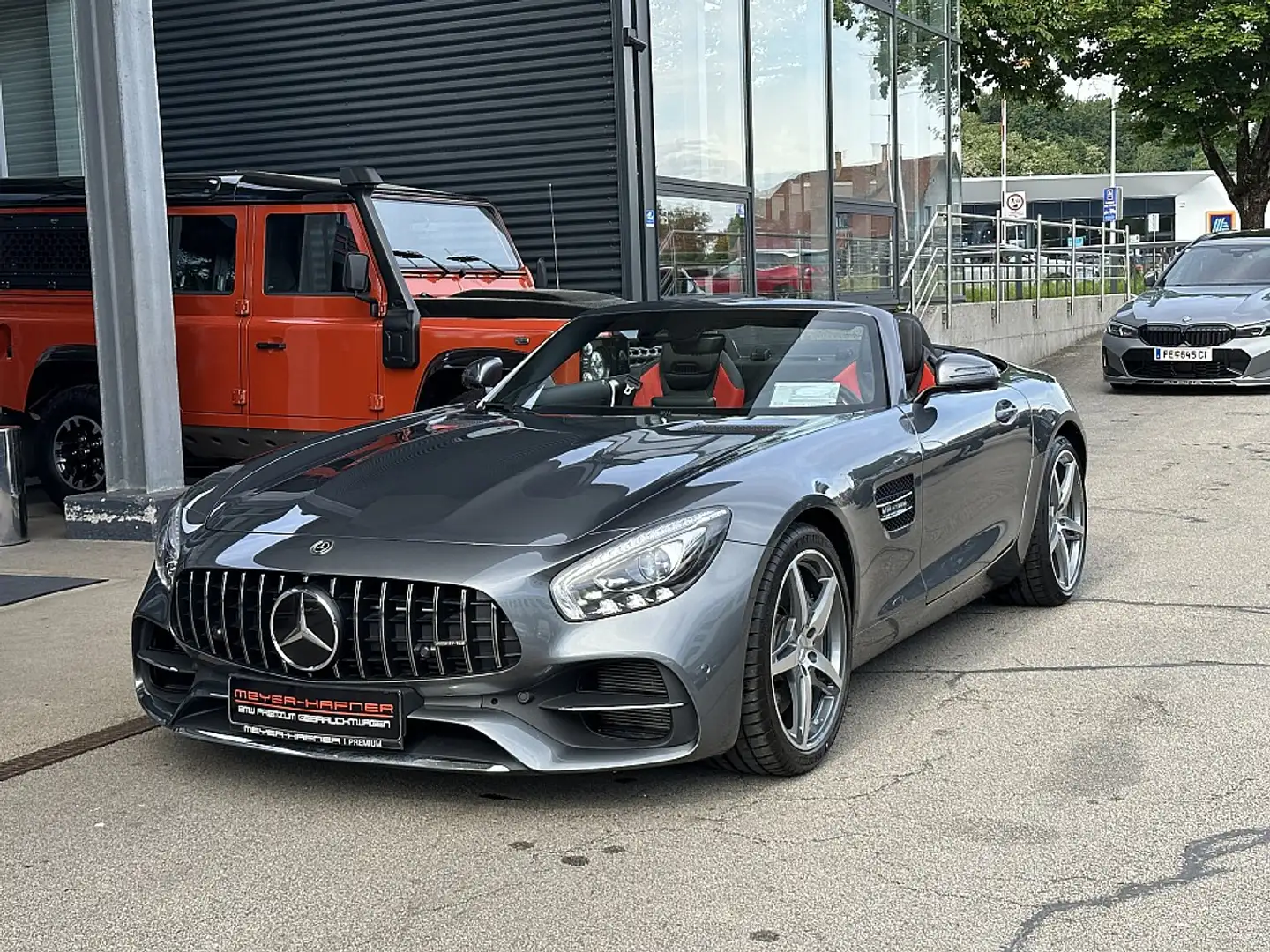 Mercedes-Benz AMG GT Roadster Grau - 2