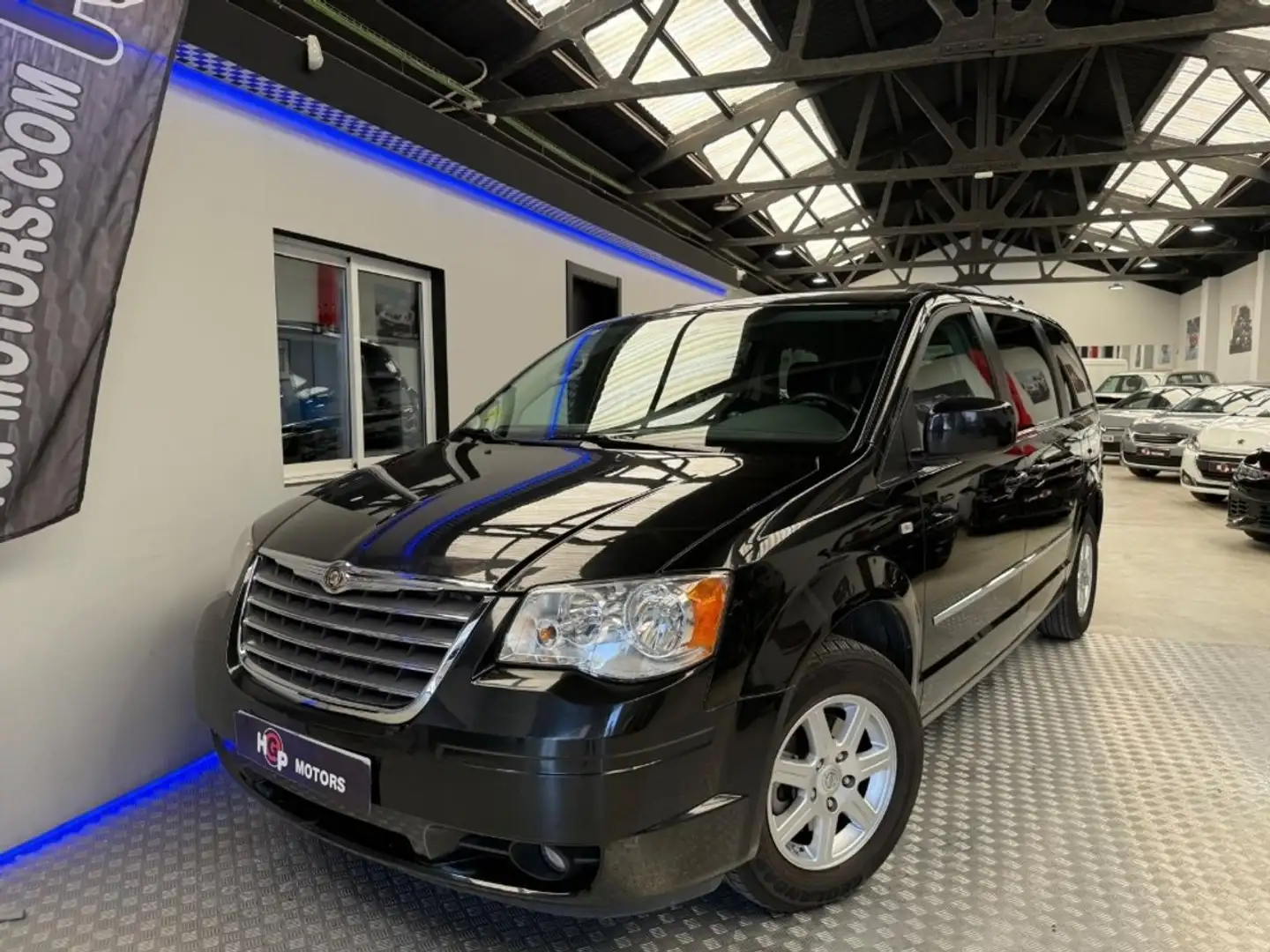 Chrysler Voyager Grand  Touring Zwart - 1