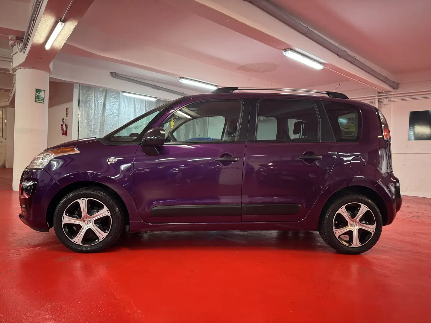 Citroen C3 Picasso SEDUCTION 1.6 BLUEHDI FULL OPTIONAL Фиолетовый - 2