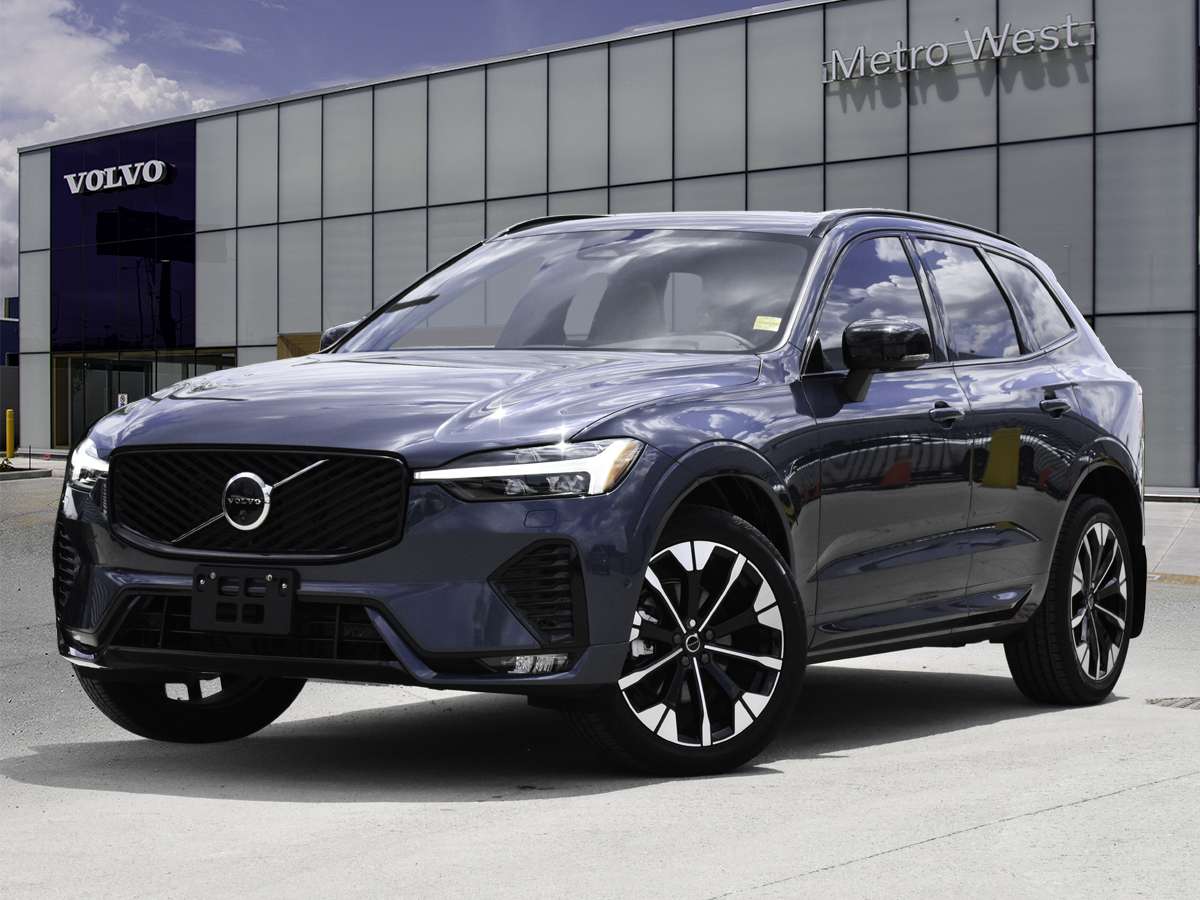 2026 Volvo XC60 B5 AWD Plus Dark Theme
