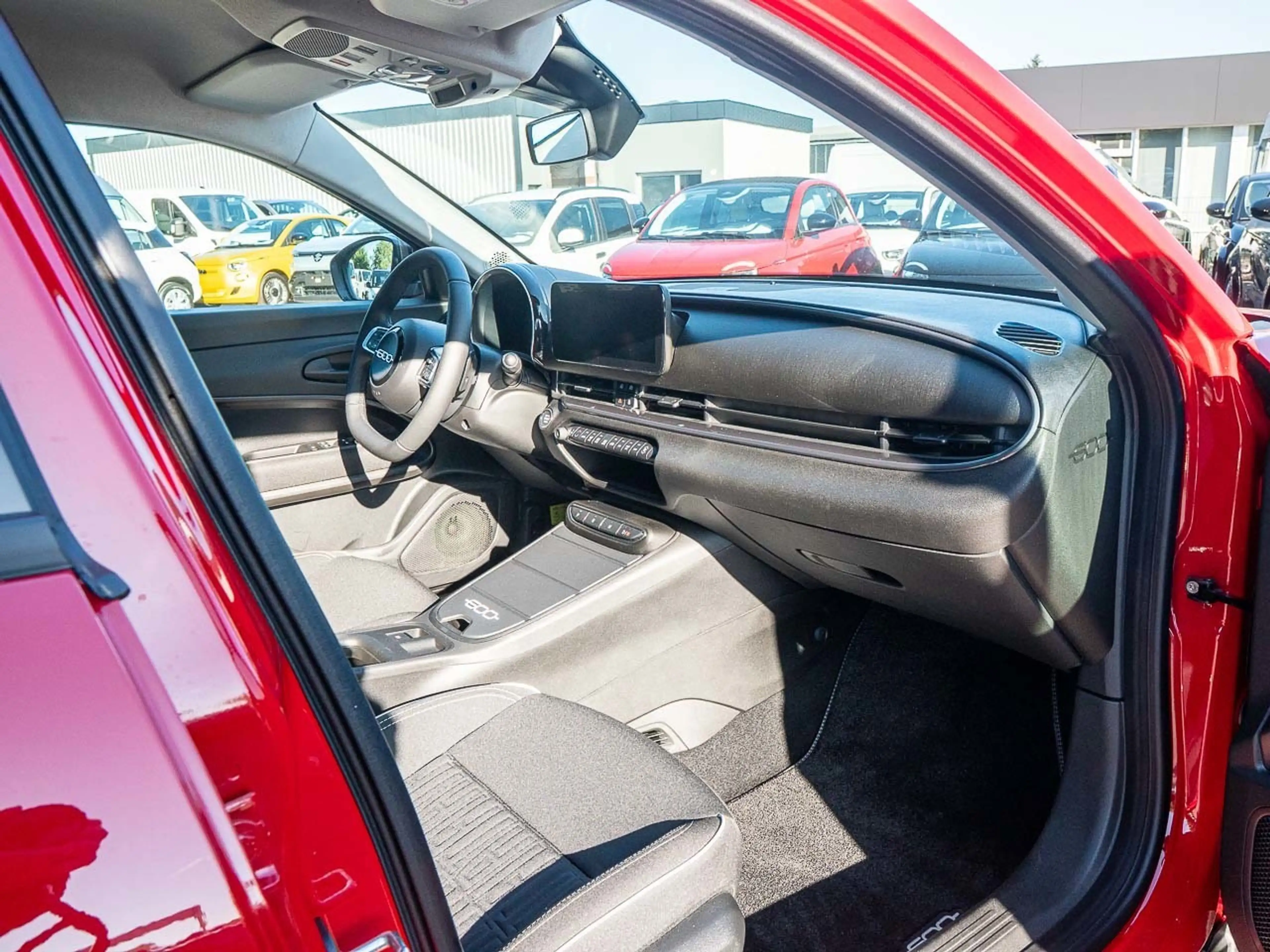 Fiat 600 Hybrid Special Edition 1.2 T3 74 k — photo 13