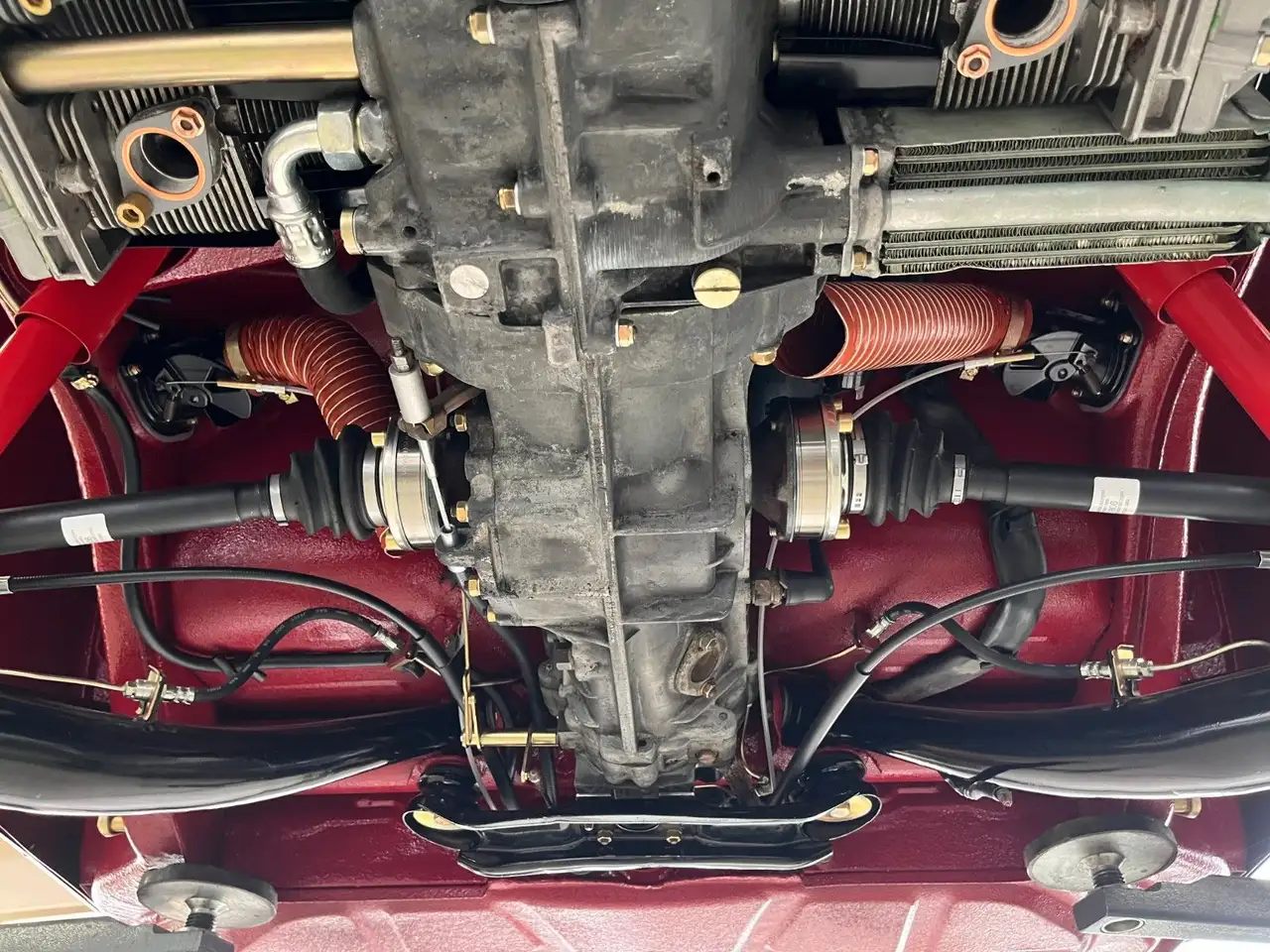 Porsche 911 2.2 T Targa FRAME OFF RESTAURIERT Zustand 1, foto 10