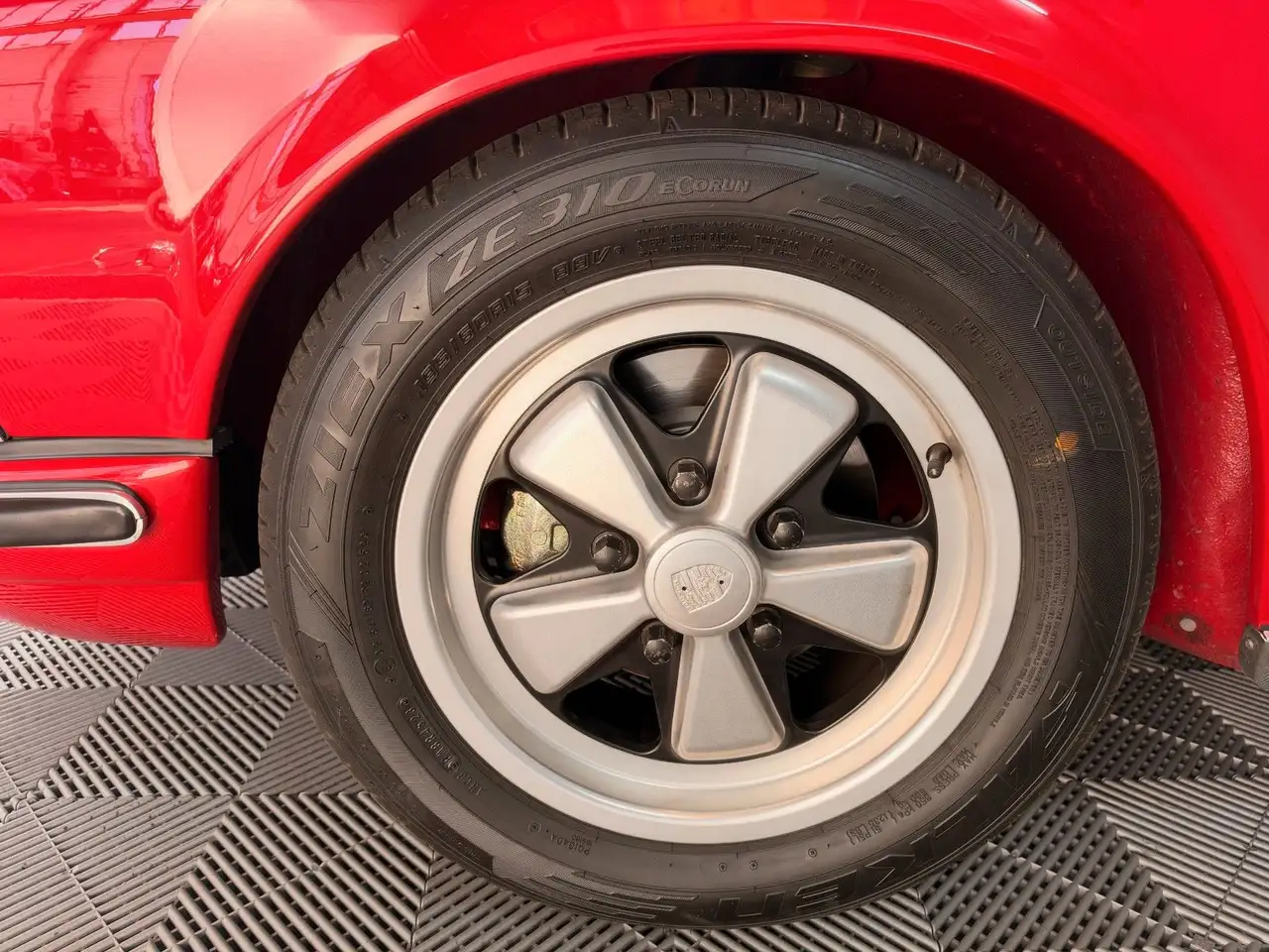 Porsche 911 2.2 T Targa FRAME OFF RESTAURIERT Zustand 1, foto 12