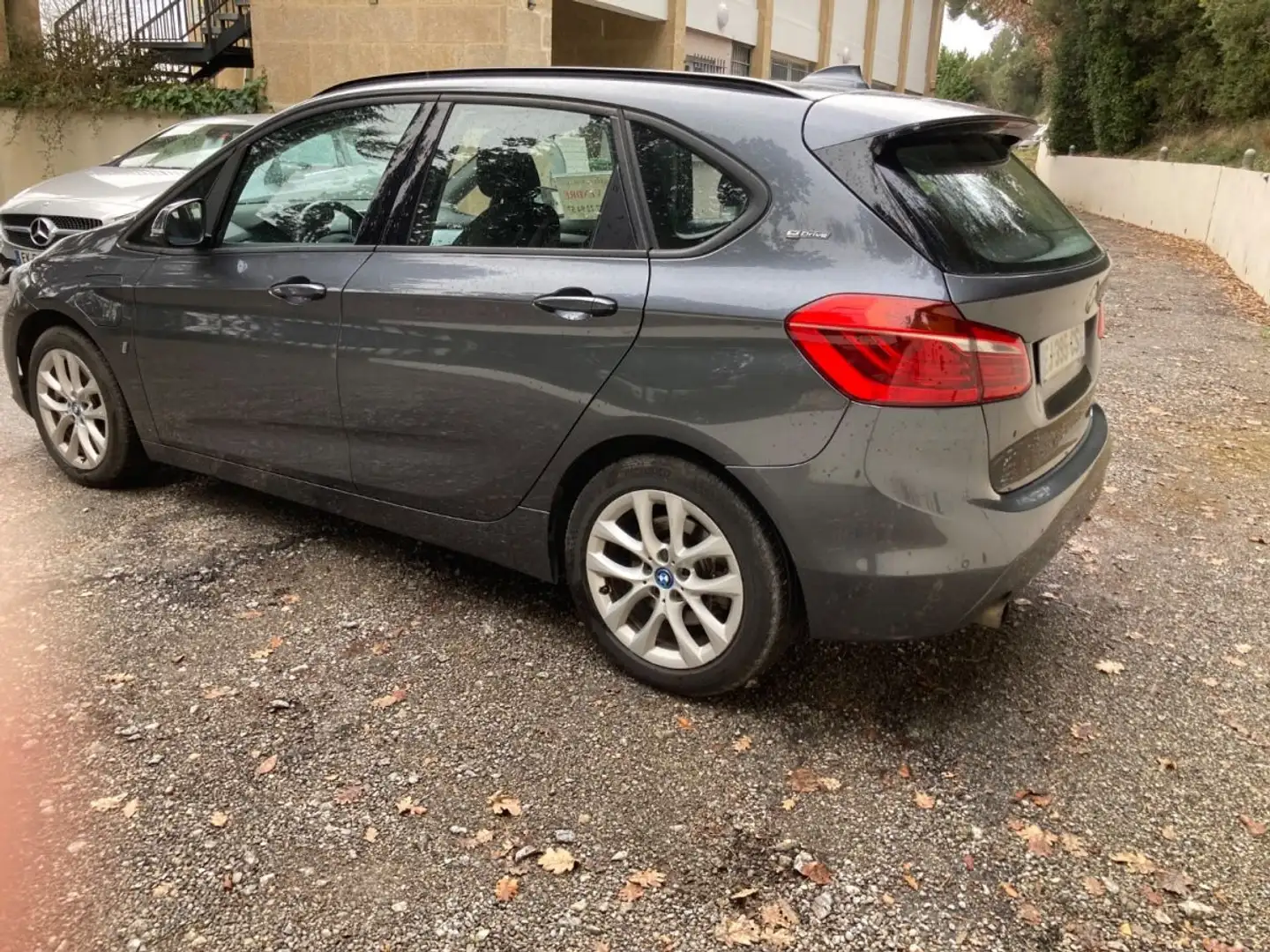 BMW Sonstige ac.tourer 225xeA 224ch M Sport Grau - 1