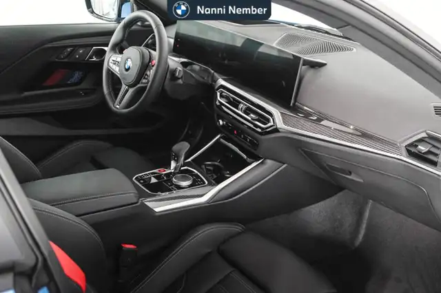 BMW M2 view 8