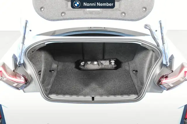 BMW M2 view 27