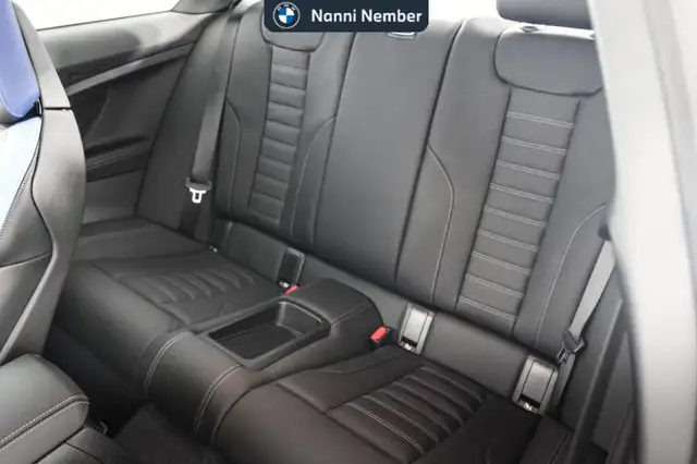 BMW M2 view 17