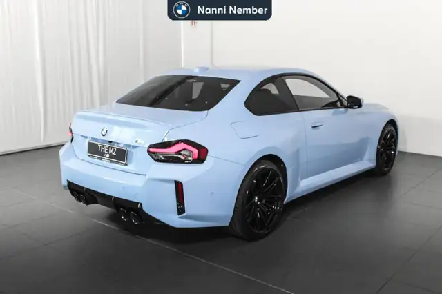 BMW M2 view 3