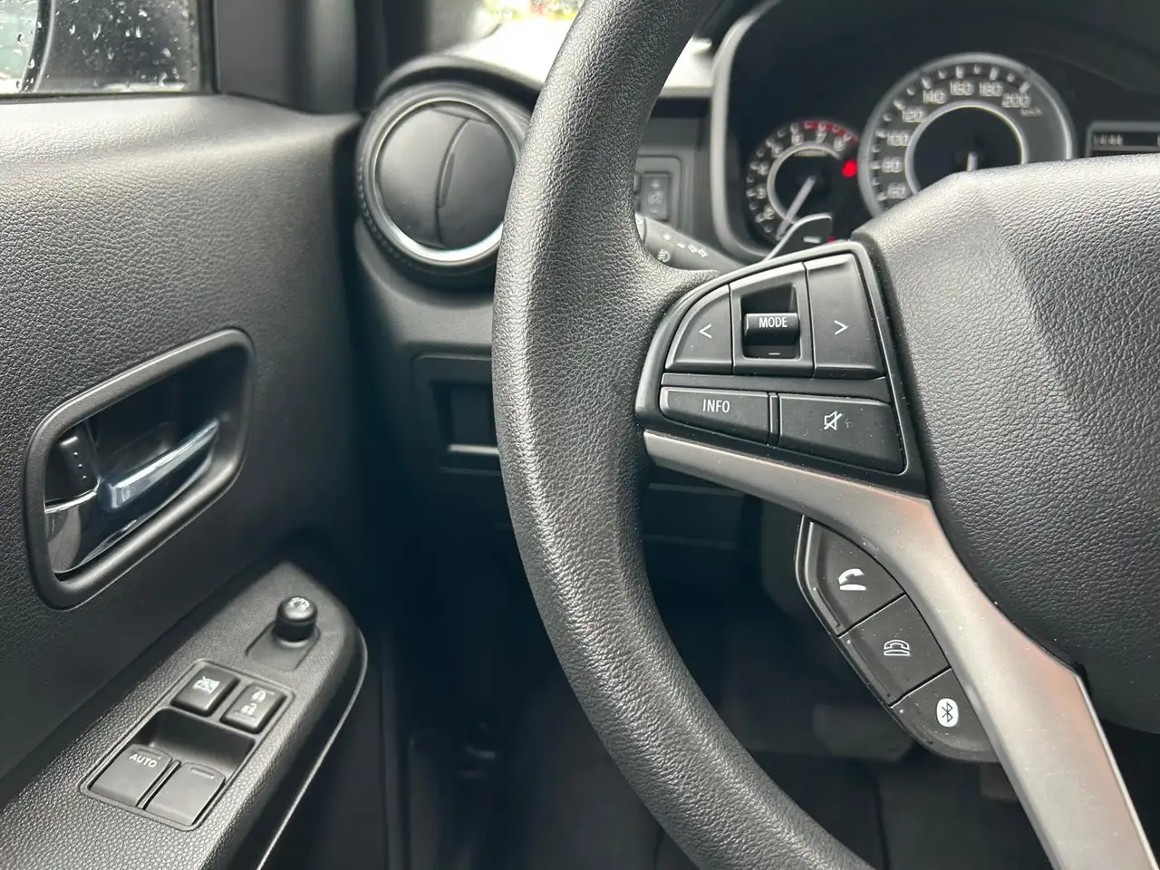 Suzuki Ignis 2024 — фото 14