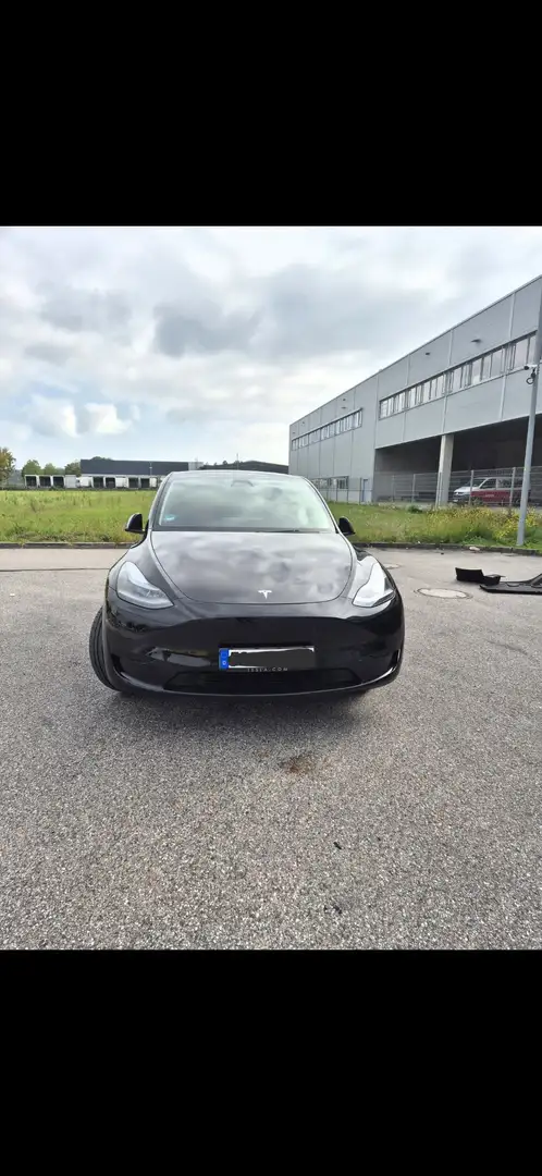 Tesla Model Y Hinterantrieb Maximalereichweite AHK - 2