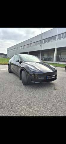 Imagine Tesla Model Y Hinterantrieb Maximalereichweite AHK
