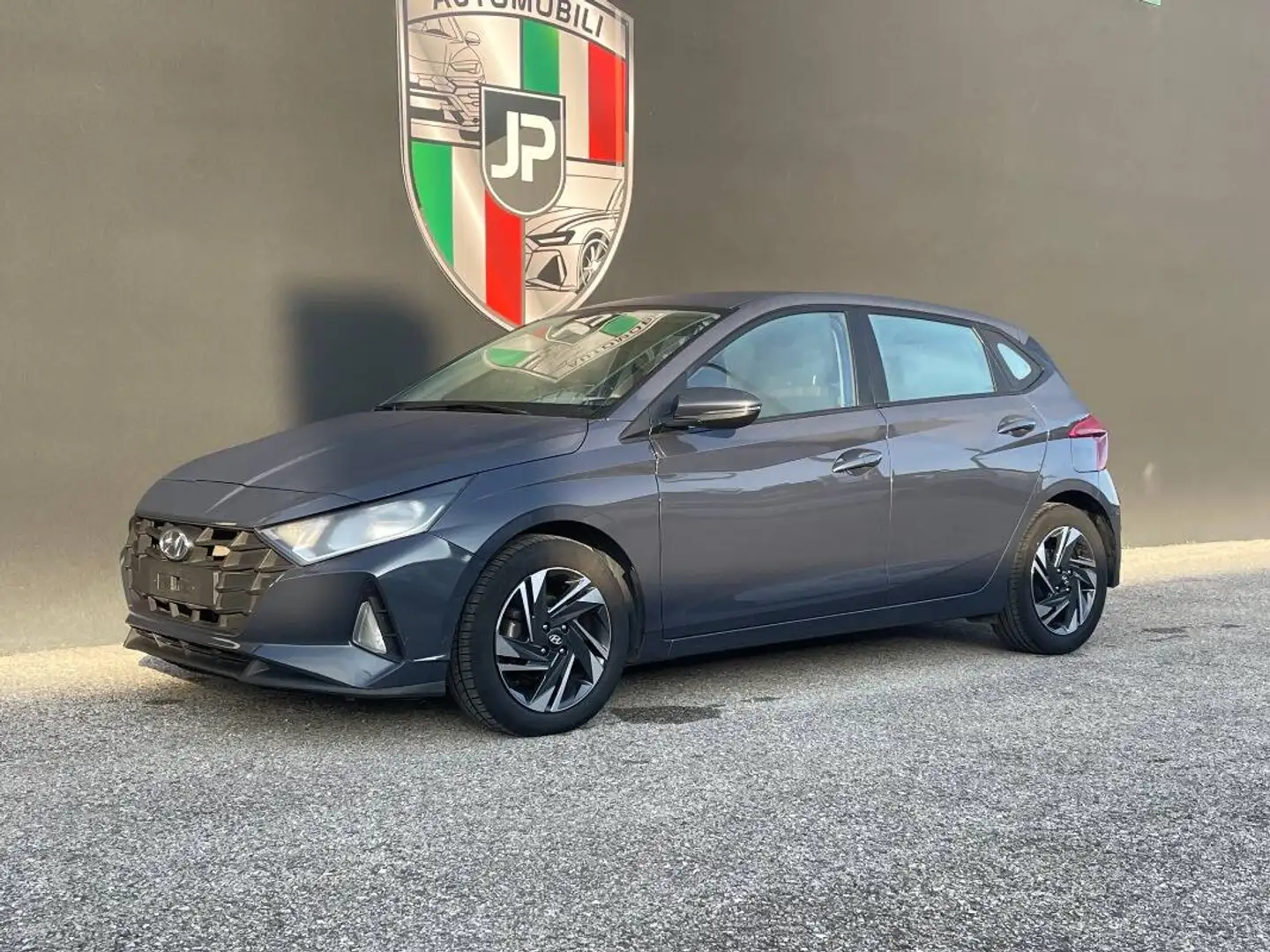 Hyundai i20 1.2 mpi Connectline Retrocamera LED Grigio - 2