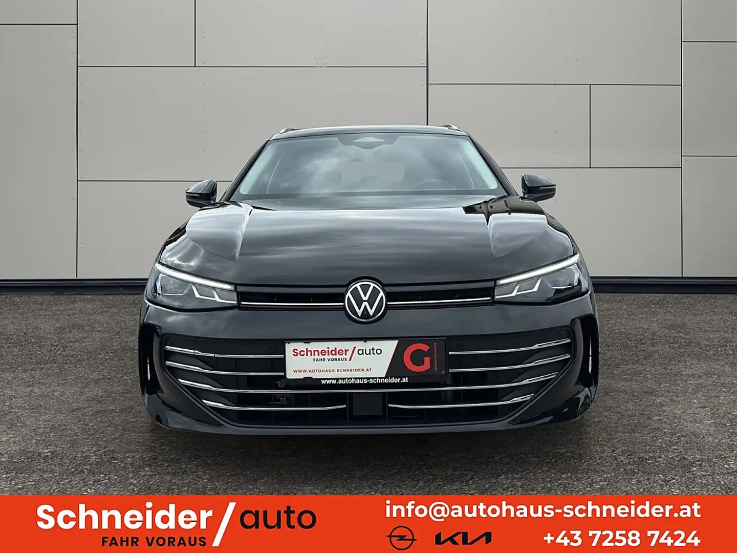 Volkswagen Passat Variant 1,5 eTSI ACT Business DSG Schwarz - 2