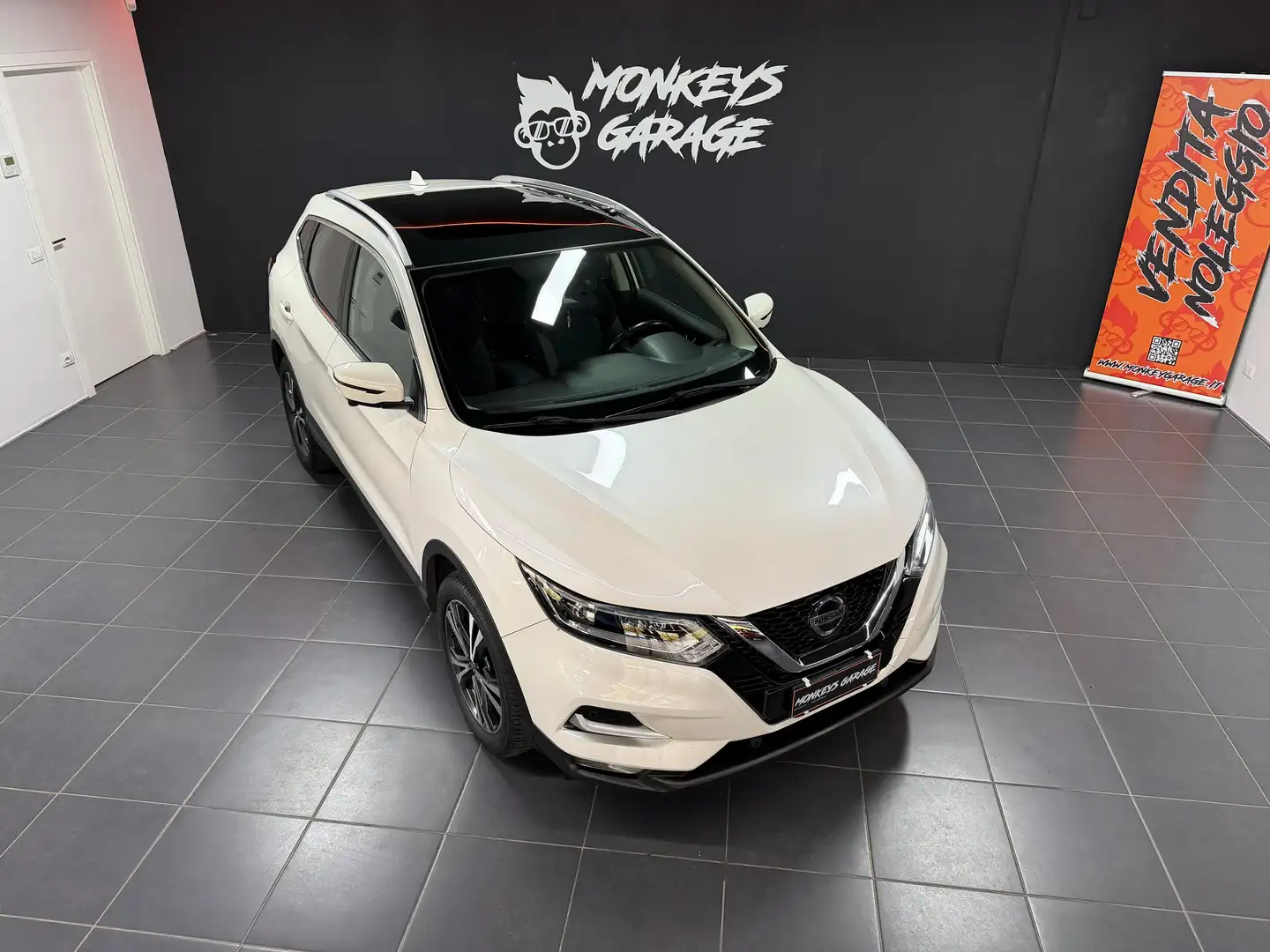 Nissan Qashqai 1.3 dig-t Tekna 140cv c/lane assist Weiß - 1