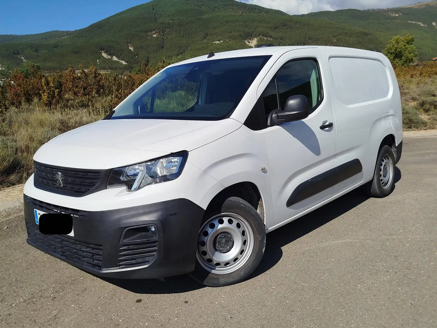 Peugeot Partner PEUGEOT Partner Premium Long 1000kg BlueHDi 73kW 4p. Blanco - 1