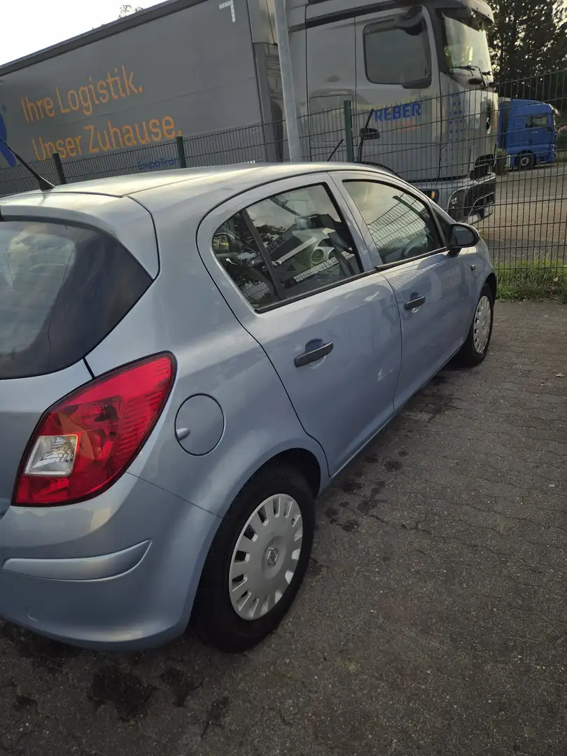 Opel Corsa 1.2 Cosmo - 2