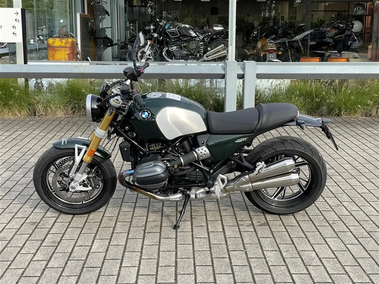 BMW R 12 nineT - EX DIRECTIE Vert - 2