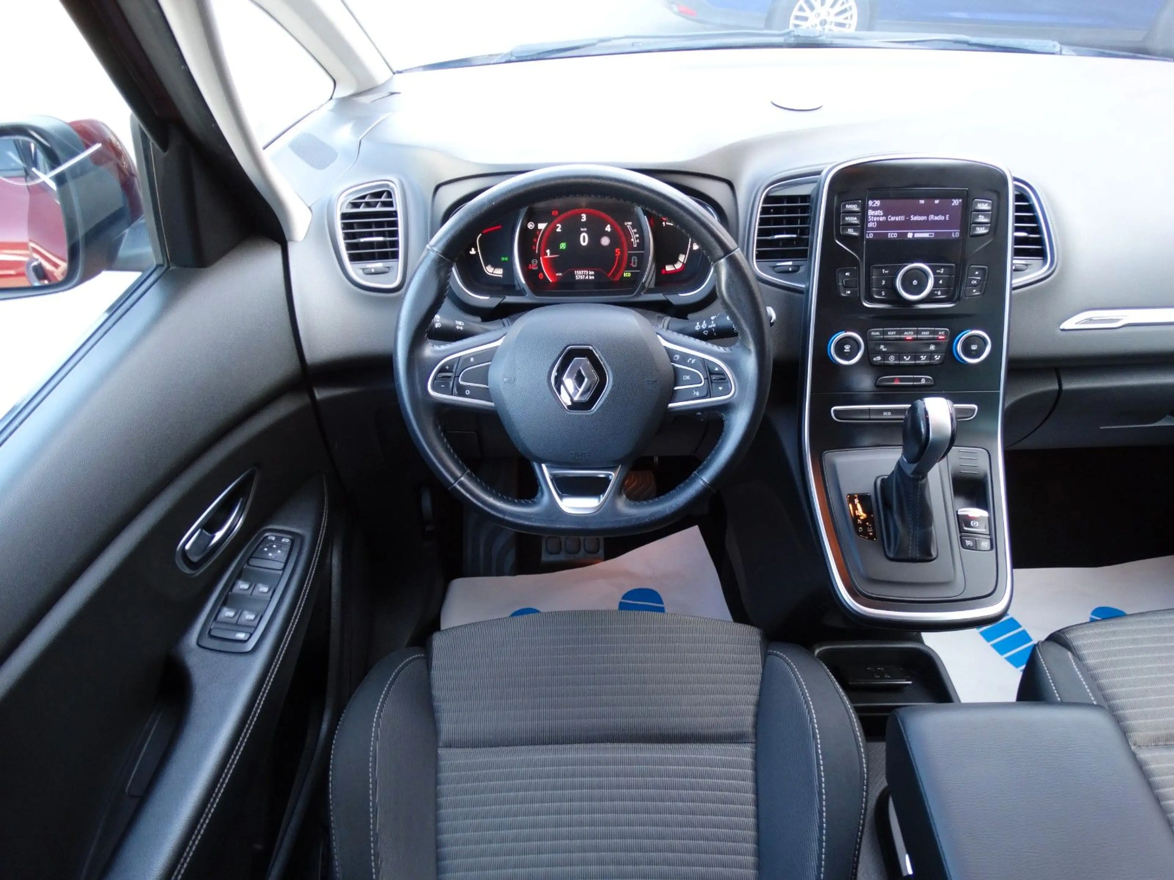 Renault Grand Scenic Grand-Scenic1,5dci-Aut.Experience-7-Sitzer — photo 11