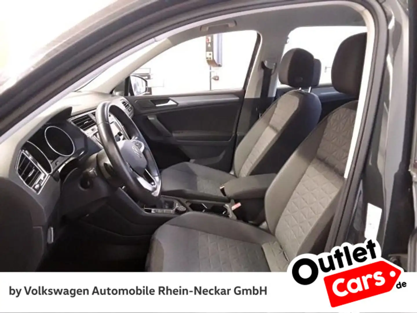 Volkswagen Tiguan 2.0 TDI DSG 4Motion Navi PDC LED uvm Grau - 2