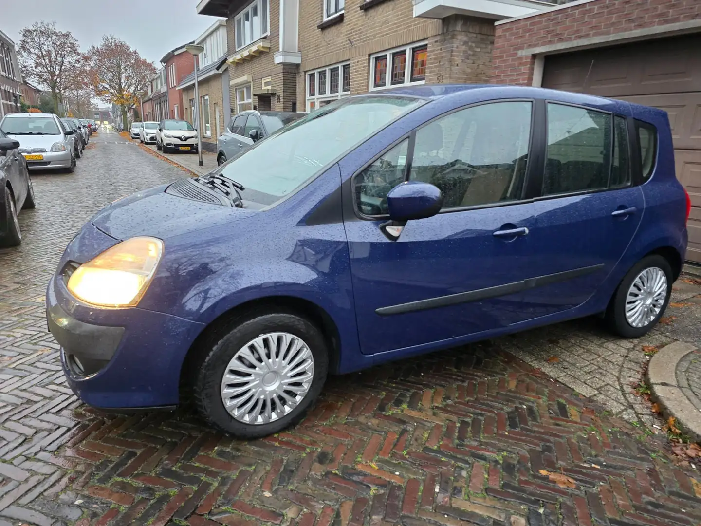 Renault Grand Modus 1.2 TCE Expression Blau - 2