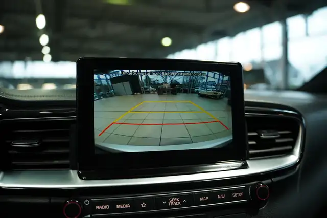 Kia Unknown Model view 12