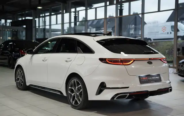 Kia Unknown Model view 9