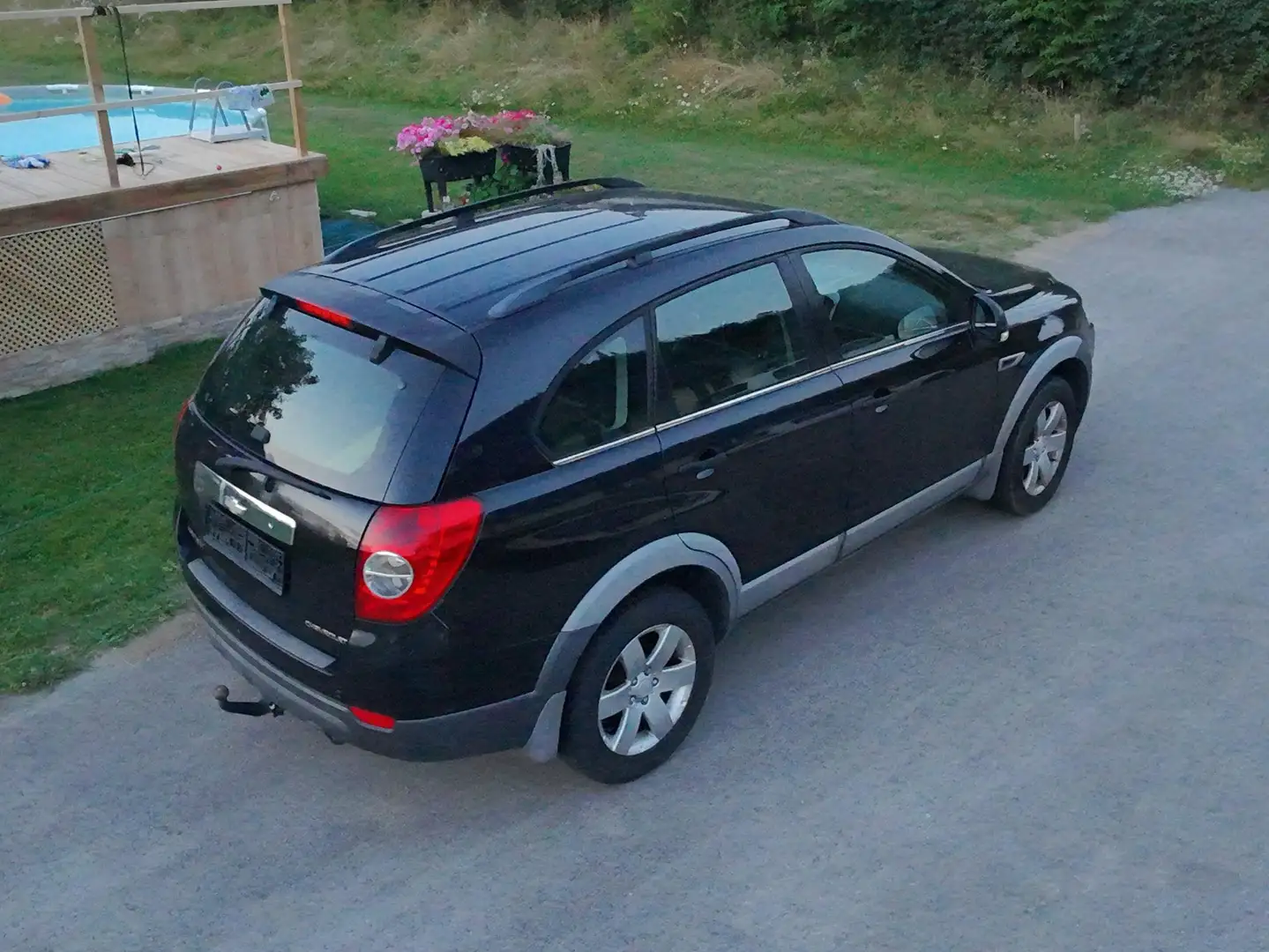 Chevrolet Captiva Captiva LT 2,2 2WD DPF LT Schwarz - 1