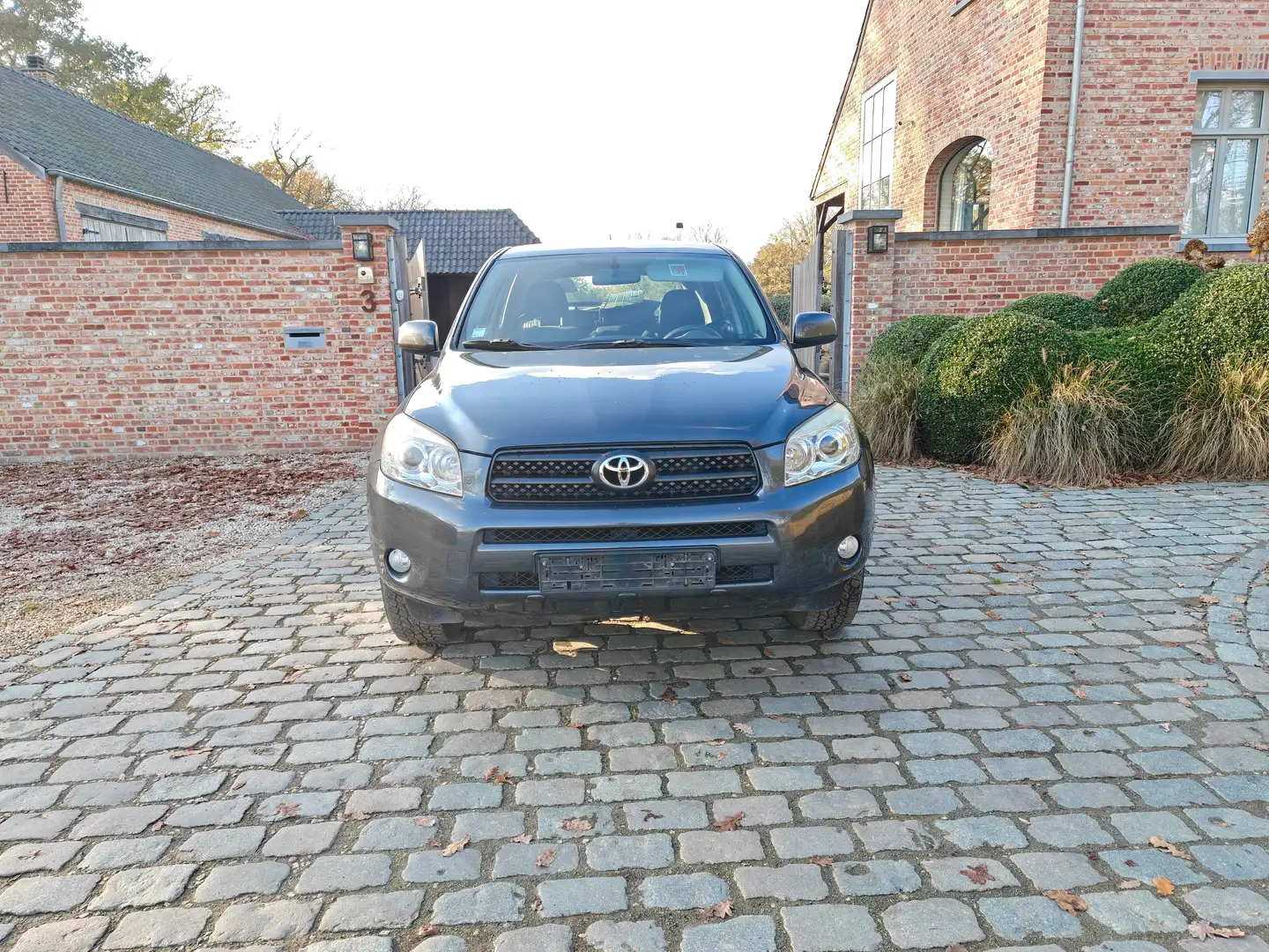Toyota RAV 4 RAV 4 2.2 D-4D 4x4 Lichte vracht Gris - 2