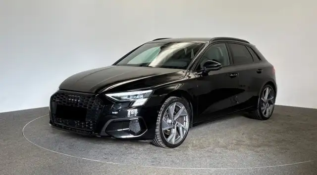 Audi A3 Sportback 40 Tdi Q. S-tr. S-line, 19", Matrix, Acc