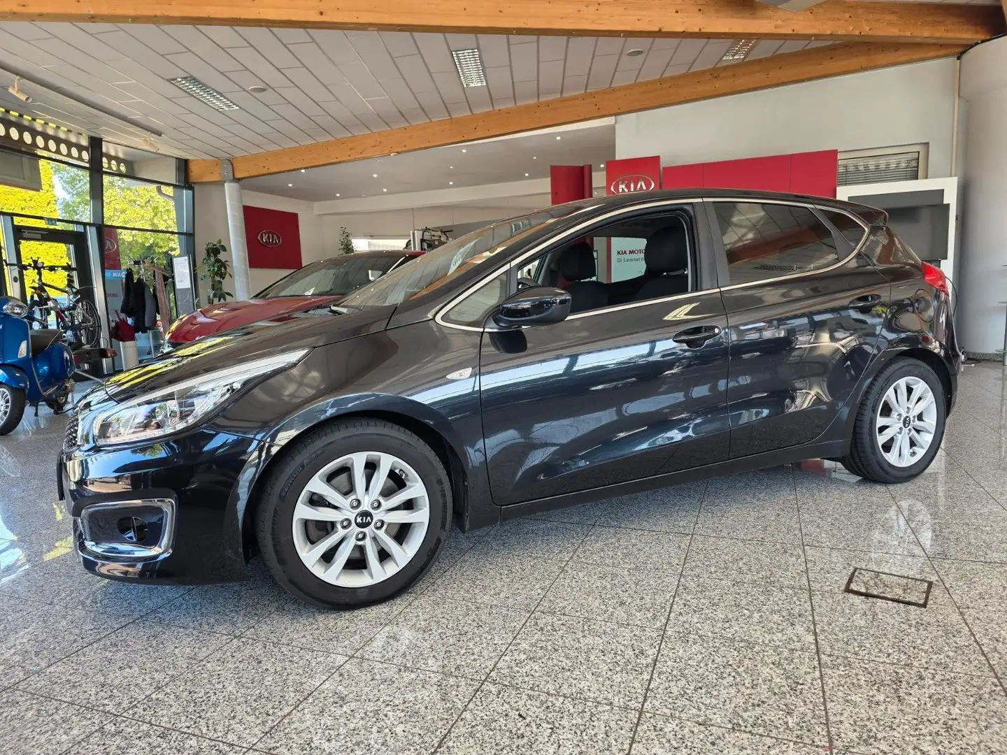Kia Ceed / cee'd UEFA Euro 2016 Nero - 1
