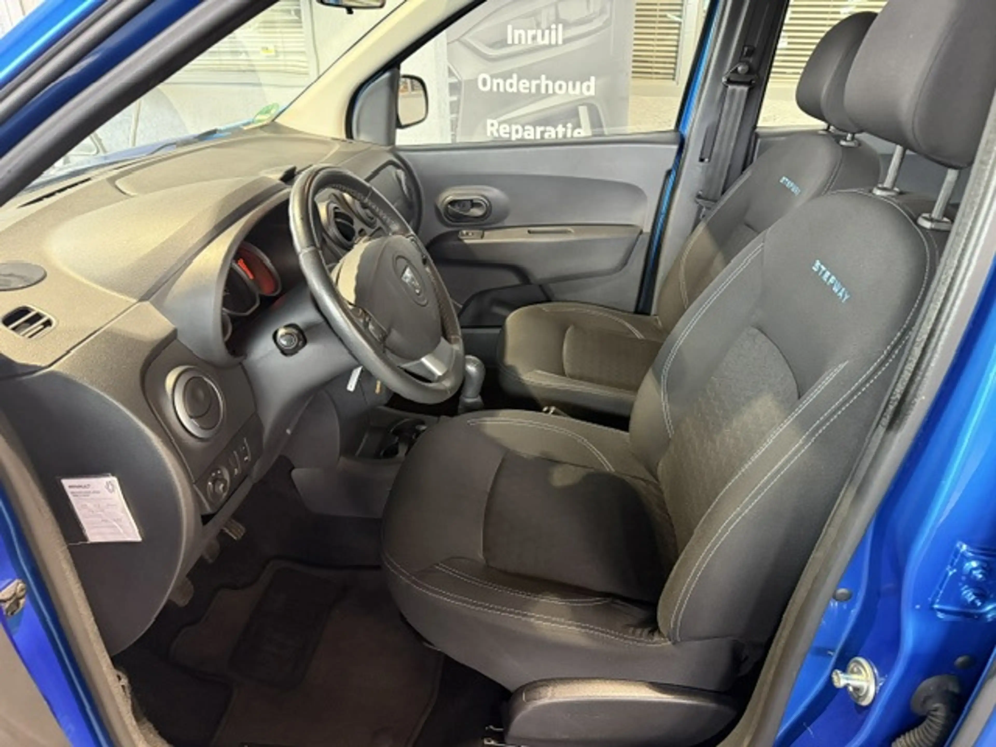 Dacia Lodgy 1.2 TCe Stepway 5p. Navi|Cruise|Trekhaak — photo 16