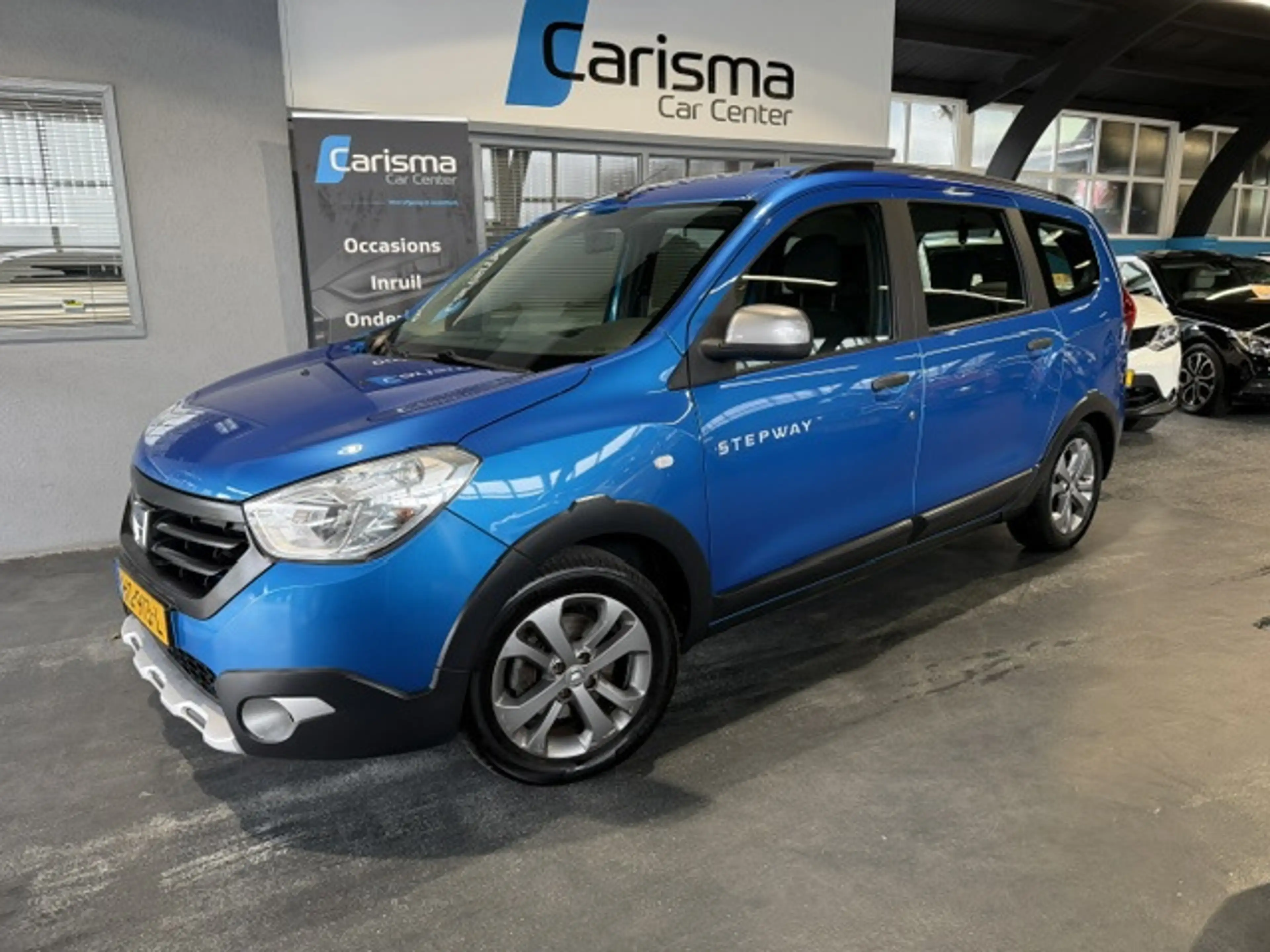 Dacia Lodgy 1.2 TCe Stepway 5p. Navi|Cruise|Trekhaak — photo 6