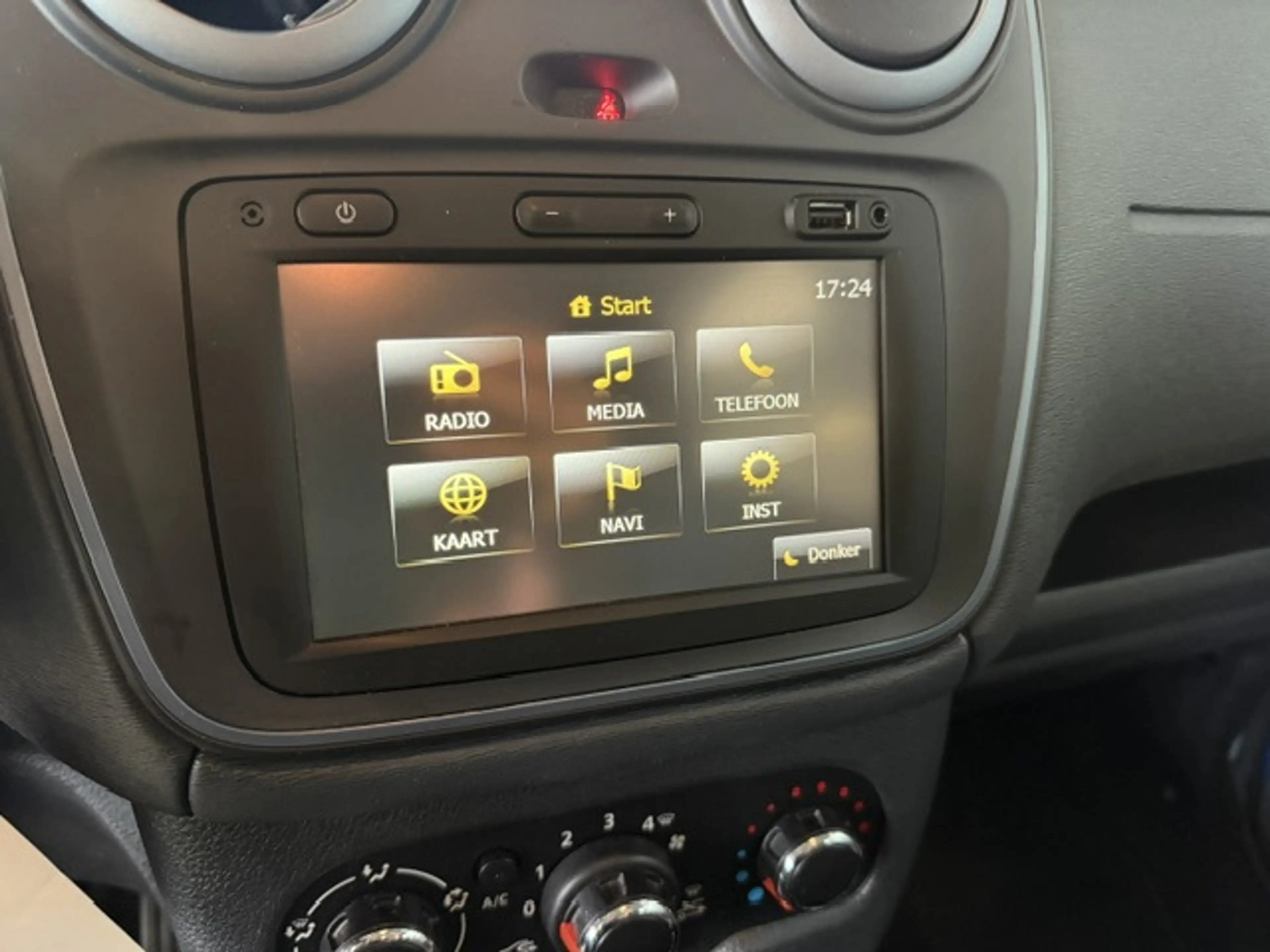 Dacia Lodgy 1.2 TCe Stepway 5p. Navi|Cruise|Trekhaak — photo 9