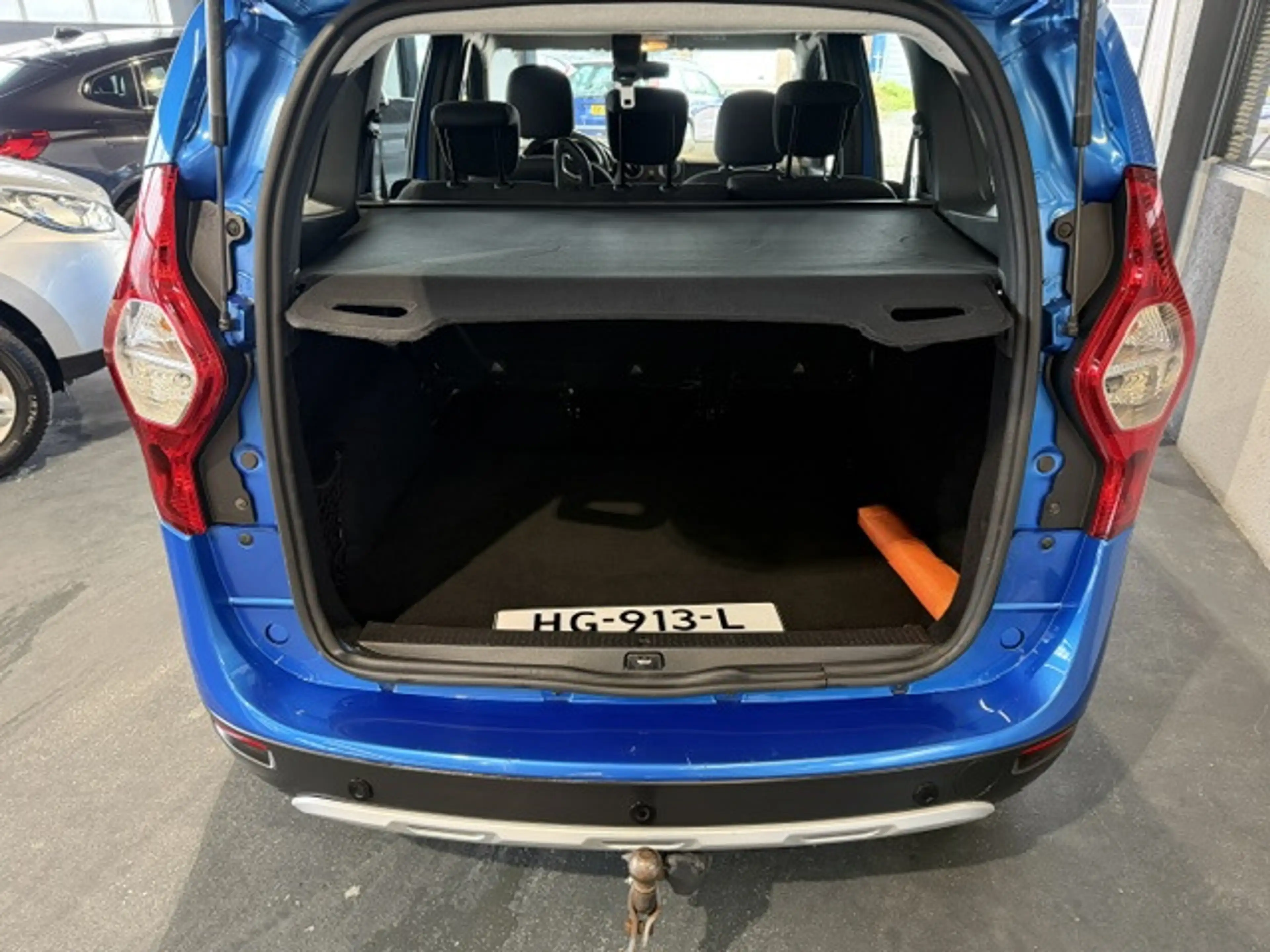 Dacia Lodgy 1.2 TCe Stepway 5p. Navi|Cruise|Trekhaak — photo 17