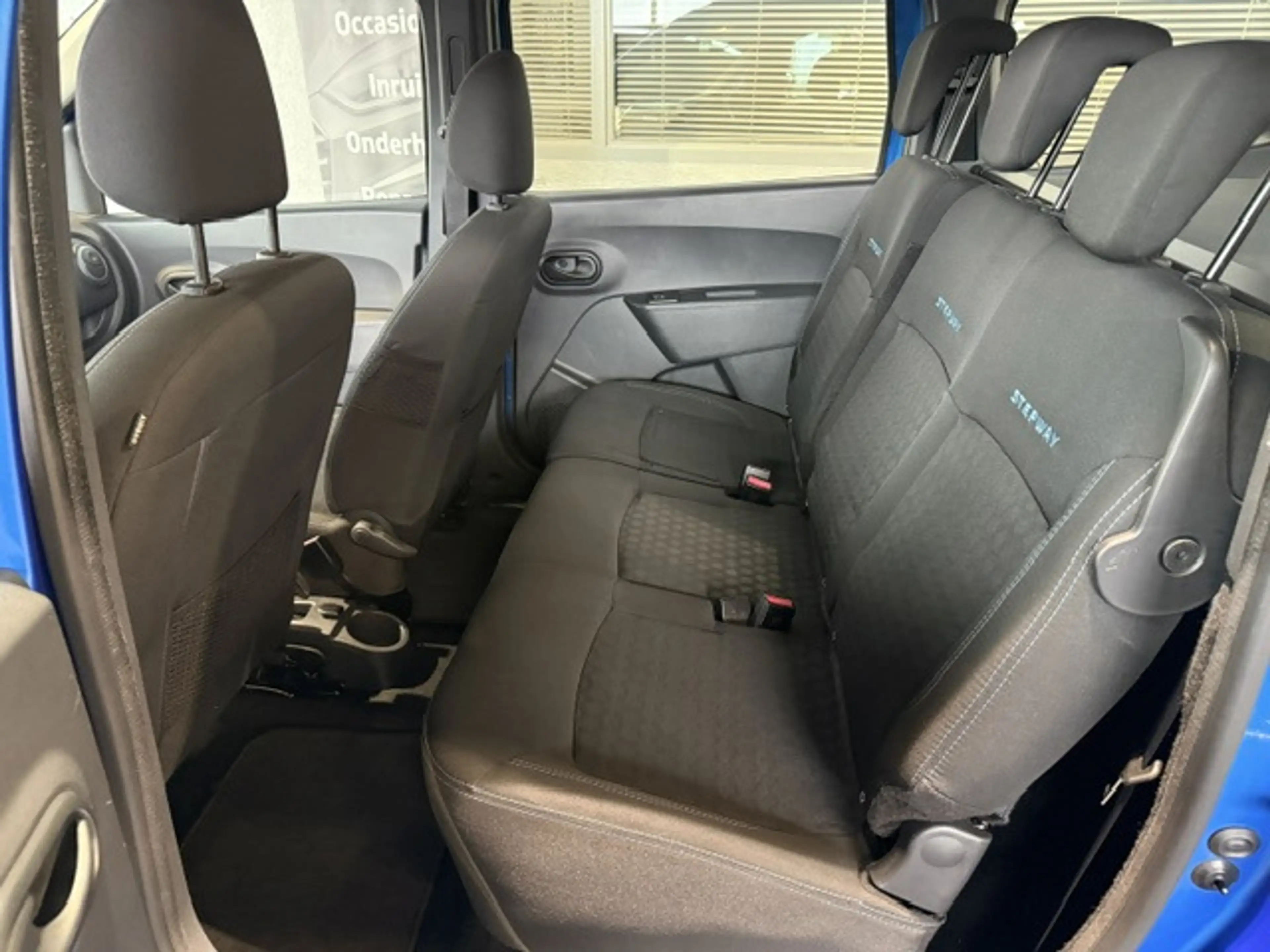 Dacia Lodgy 1.2 TCe Stepway 5p. Navi|Cruise|Trekhaak — photo 13