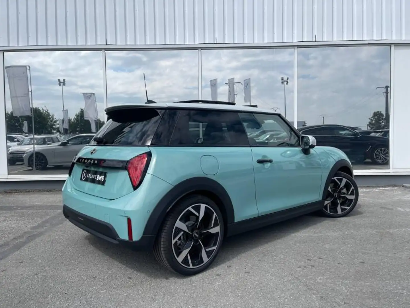 MINI Cooper S S 204ch Classic DKG7 Vert - 1