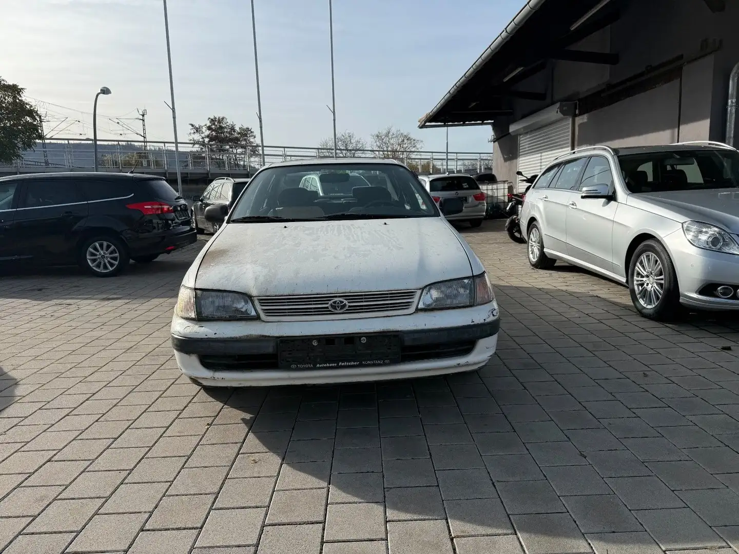 Toyota Carina 2,0 GLI Weiß - 1