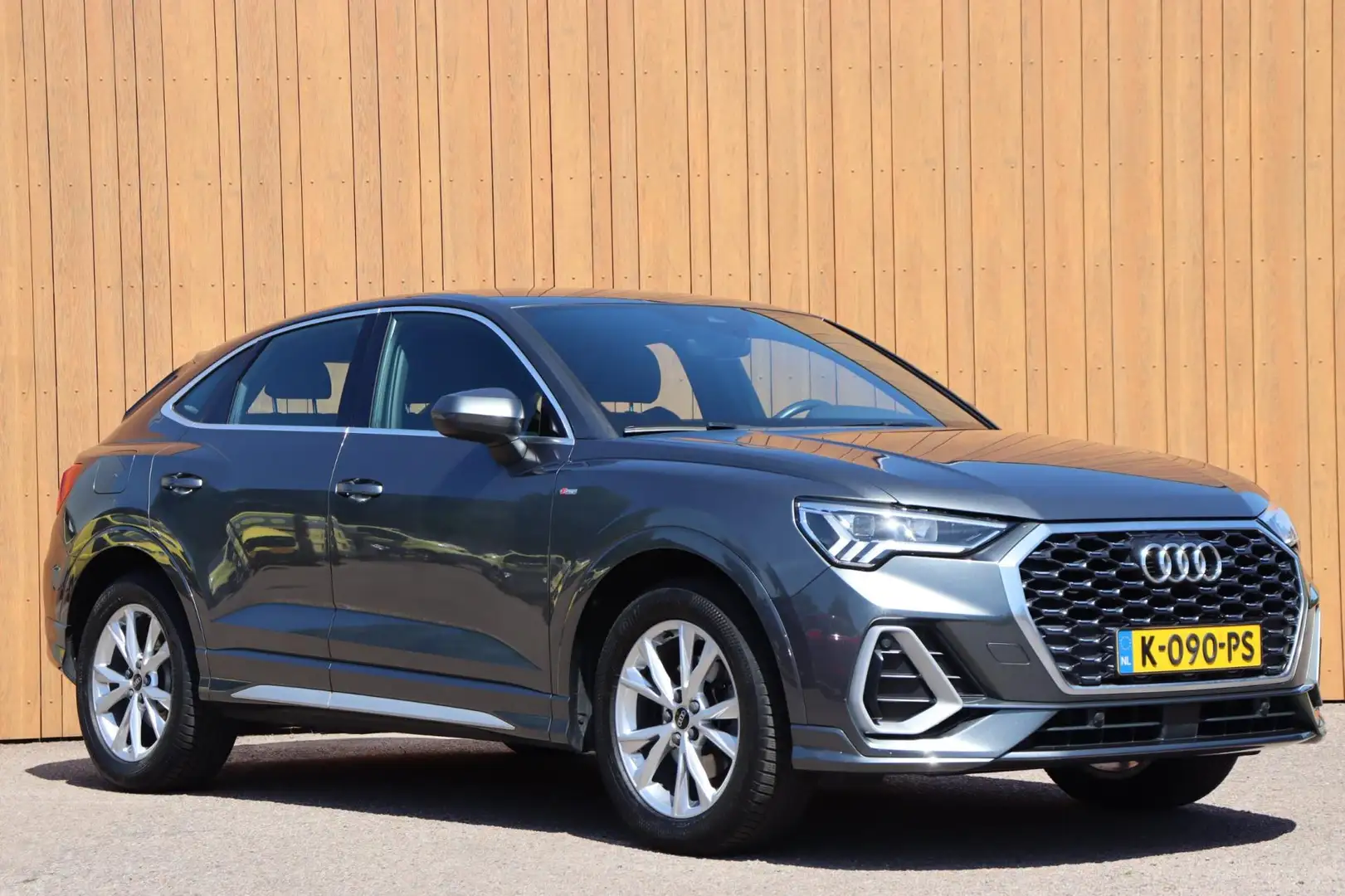 Audi Q3 Sportback 35 TFSI S-Line Edition org.NL leer el.kl Gris - 2