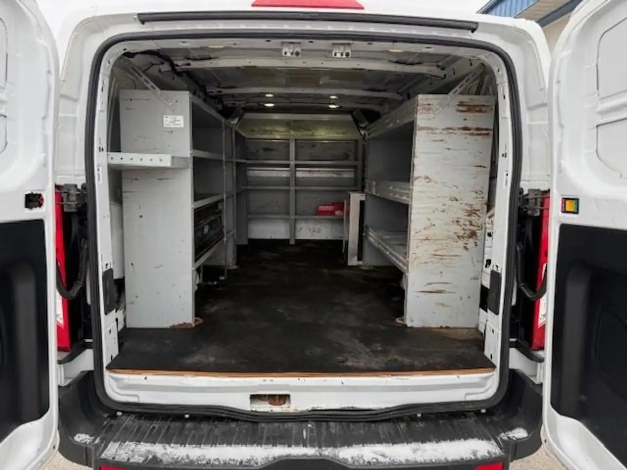 Ford Transit Cargo Van снимка Ford Transit Cargo Van